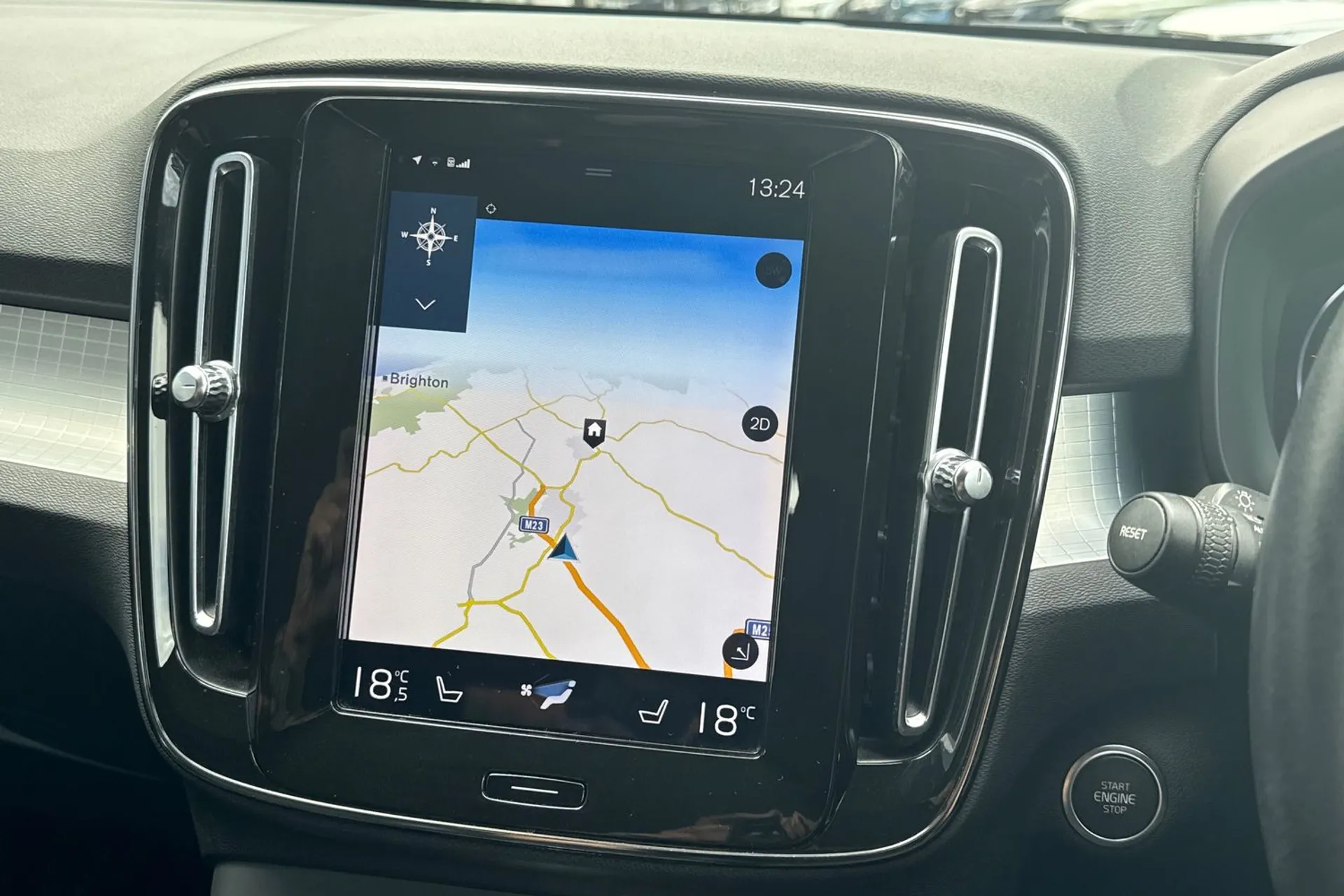 Volvo XC40 thumbnail image number 37