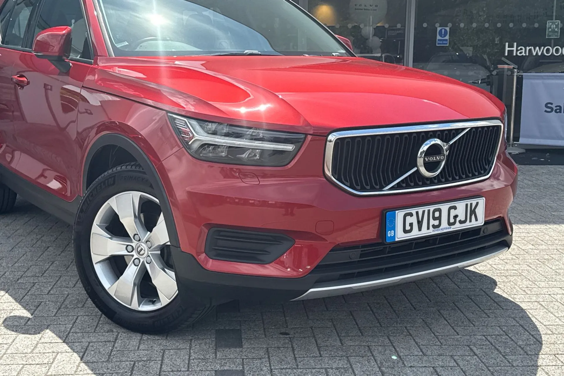Volvo XC40 thumbnail image number 6
