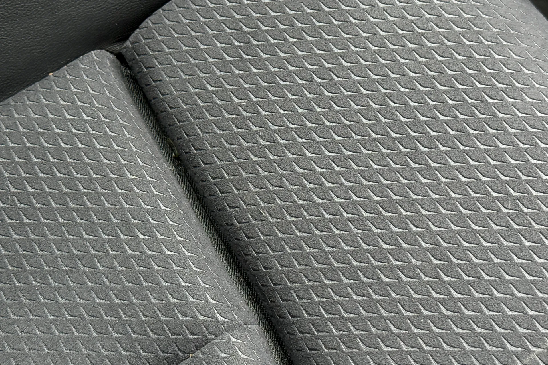 Audi A4 thumbnail image number 30