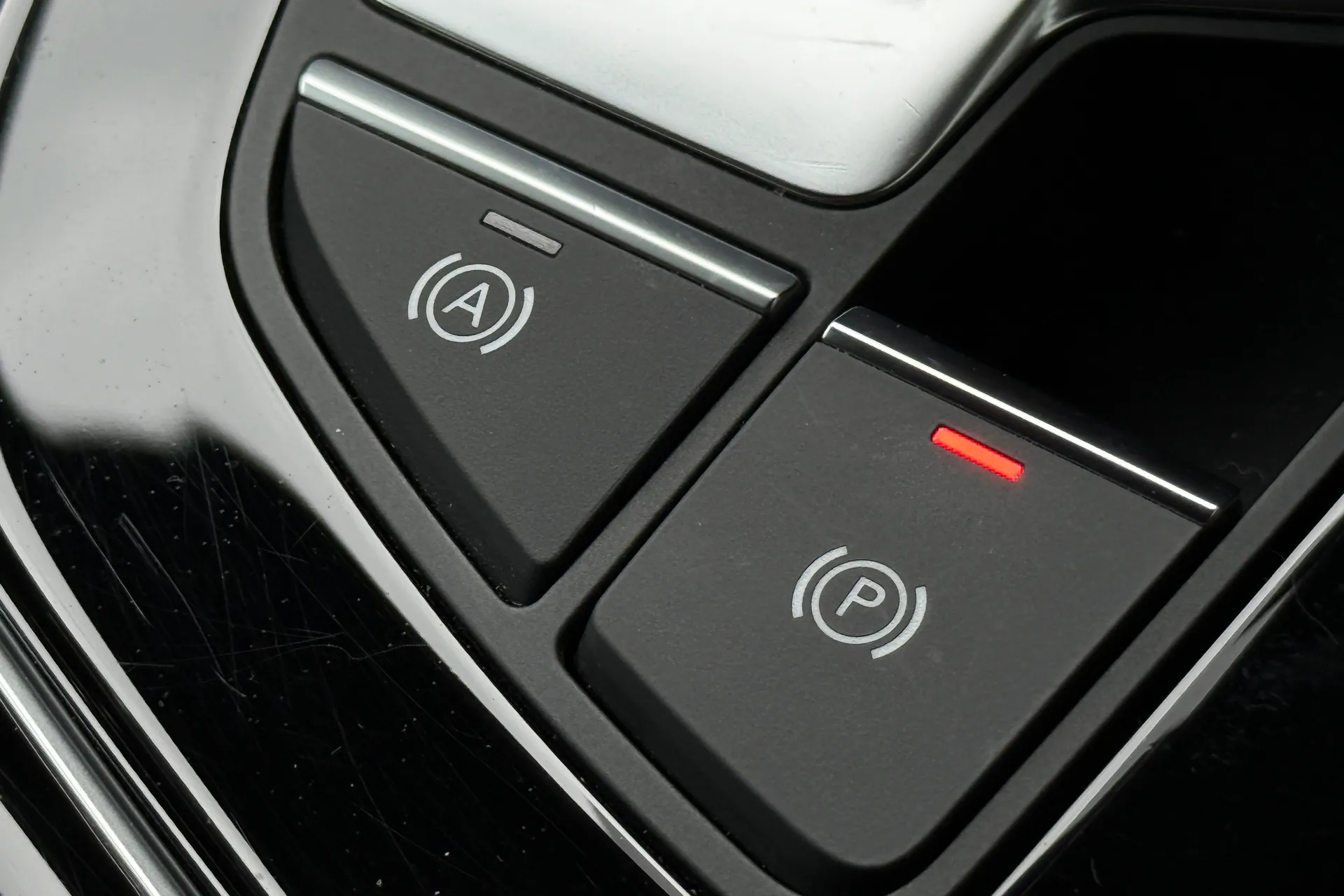 Audi A4 thumbnail image number 29