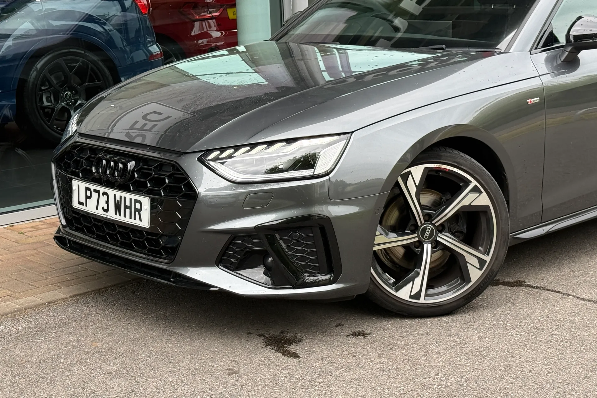 Audi A4 thumbnail image number 60