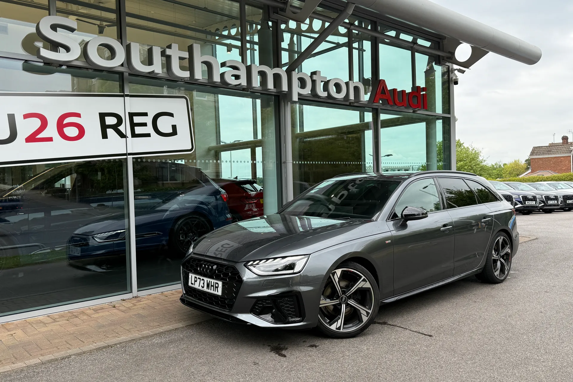 Audi A4 thumbnail image number 61