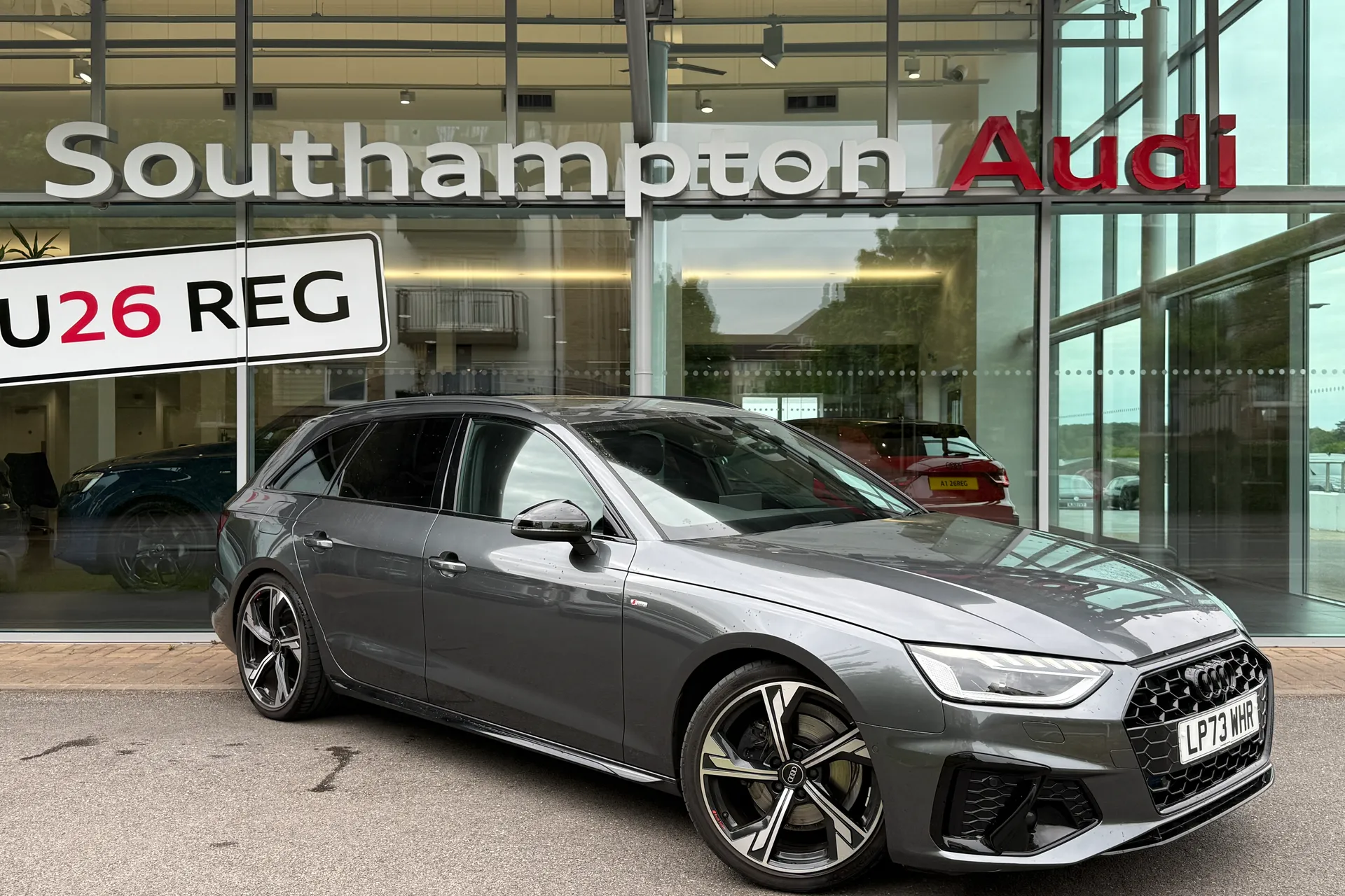 Audi A4 thumbnail image number 63