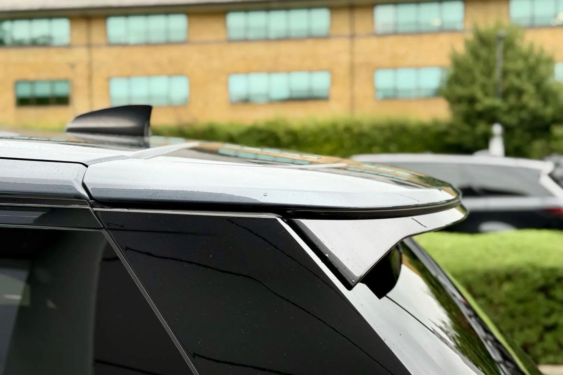 LAND ROVER RANGE ROVER thumbnail image number 21