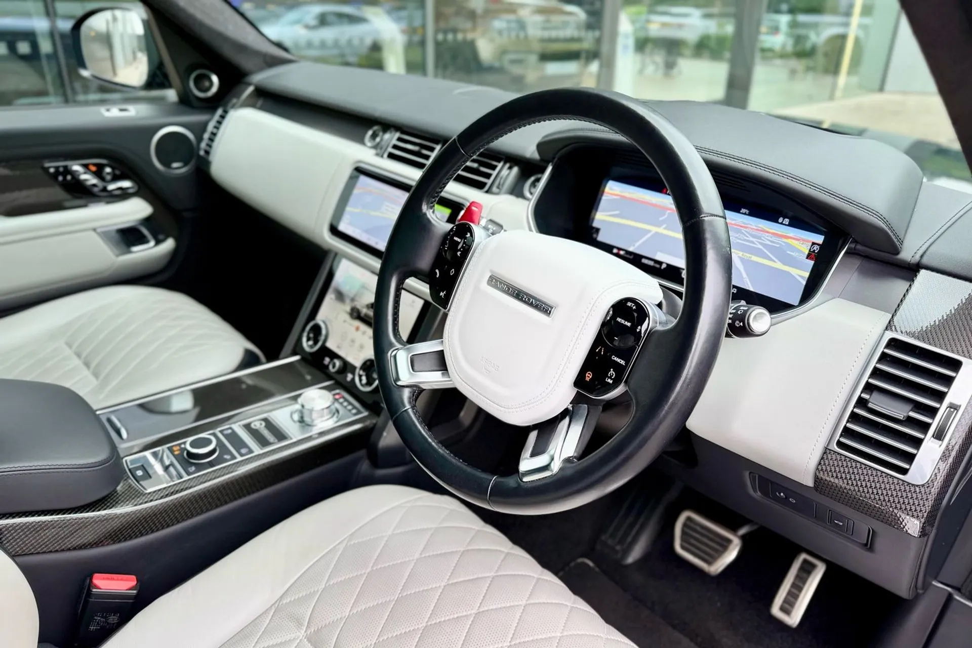 LAND ROVER RANGE ROVER thumbnail image number 47