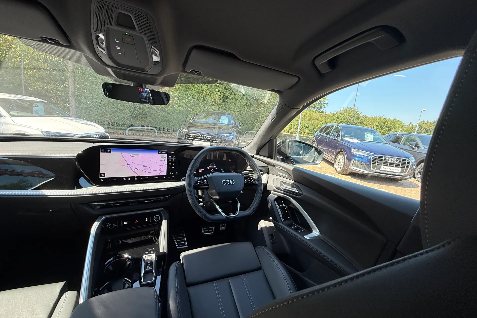 Audi Q5 thumbnail image number 36