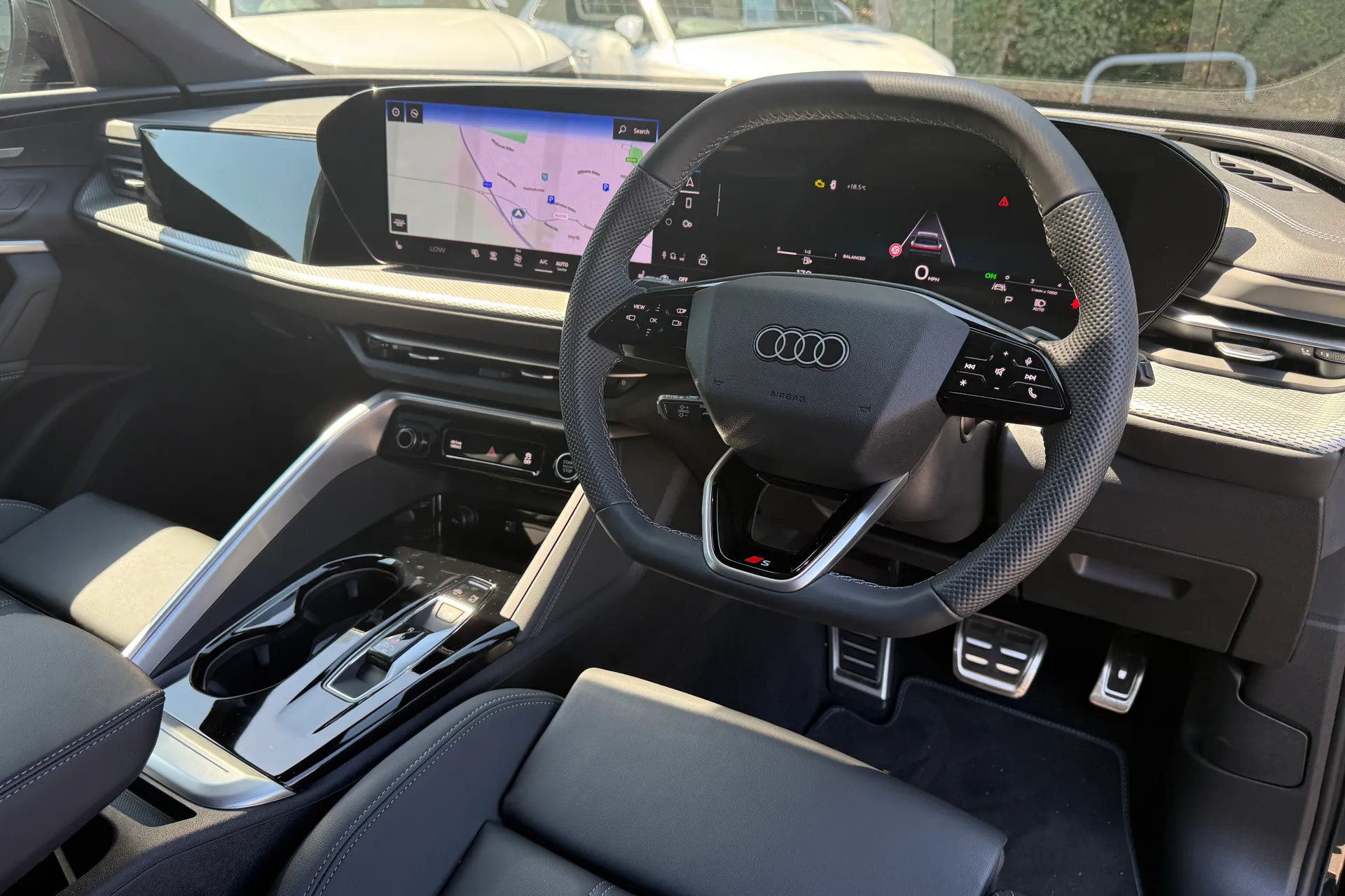 Audi Q5 thumbnail image number 25