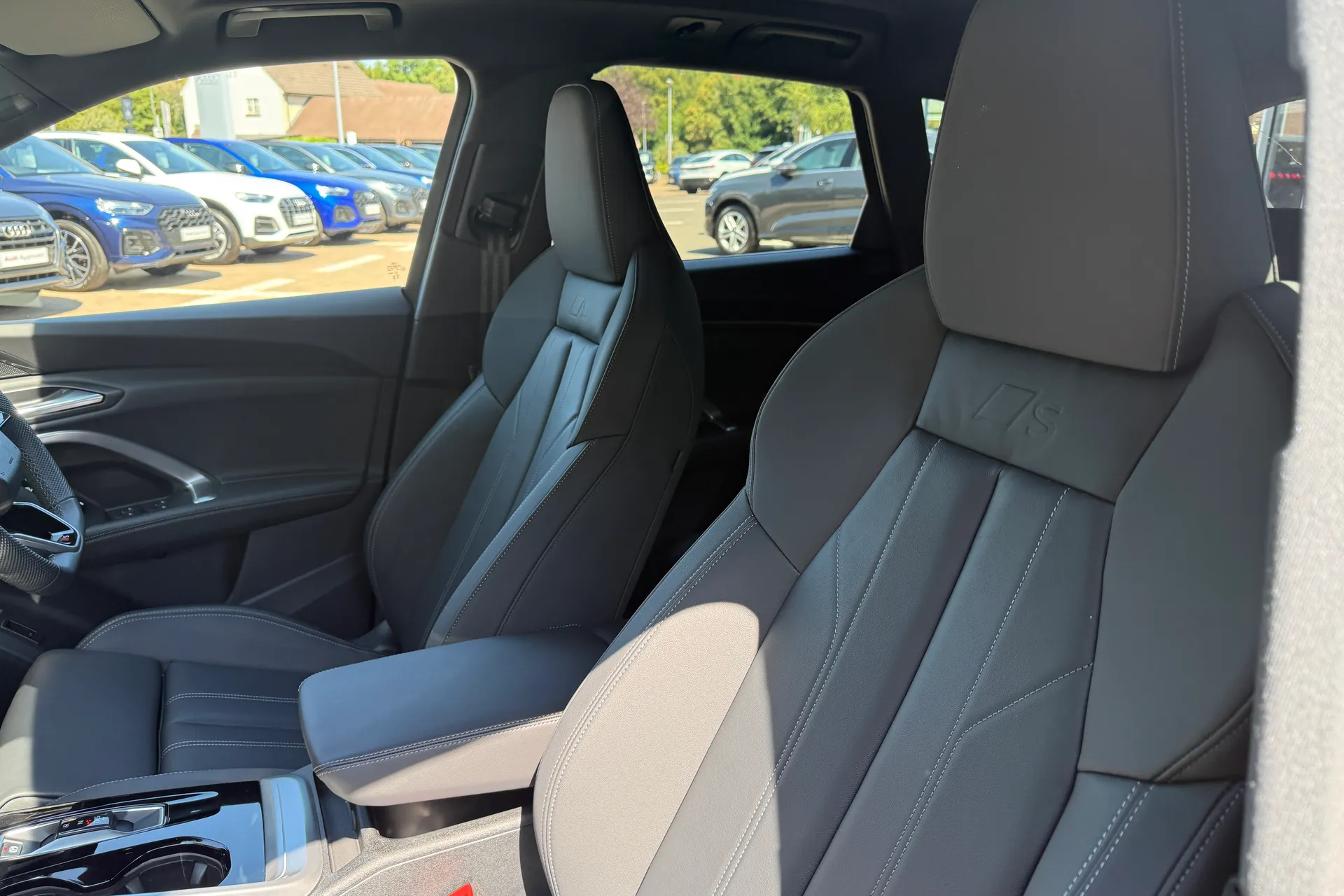 Audi Q5 thumbnail image number 49