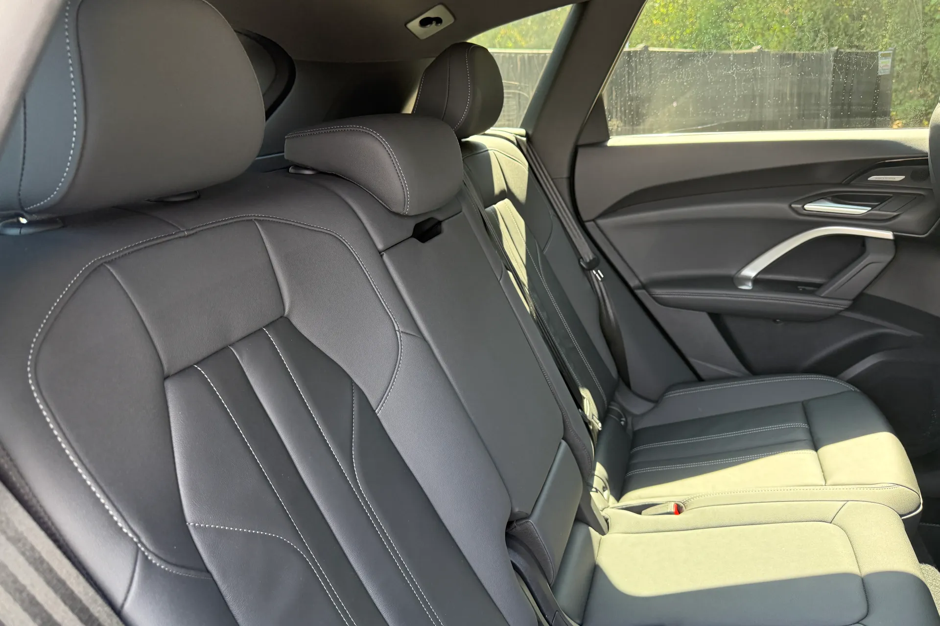 Audi Q5 thumbnail image number 31