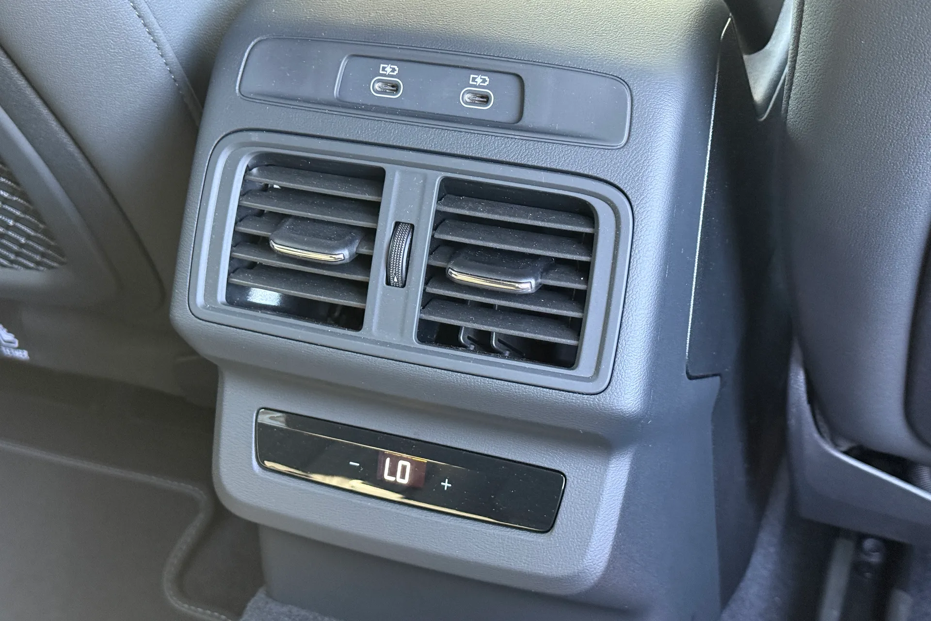 Audi Q5 thumbnail image number 34
