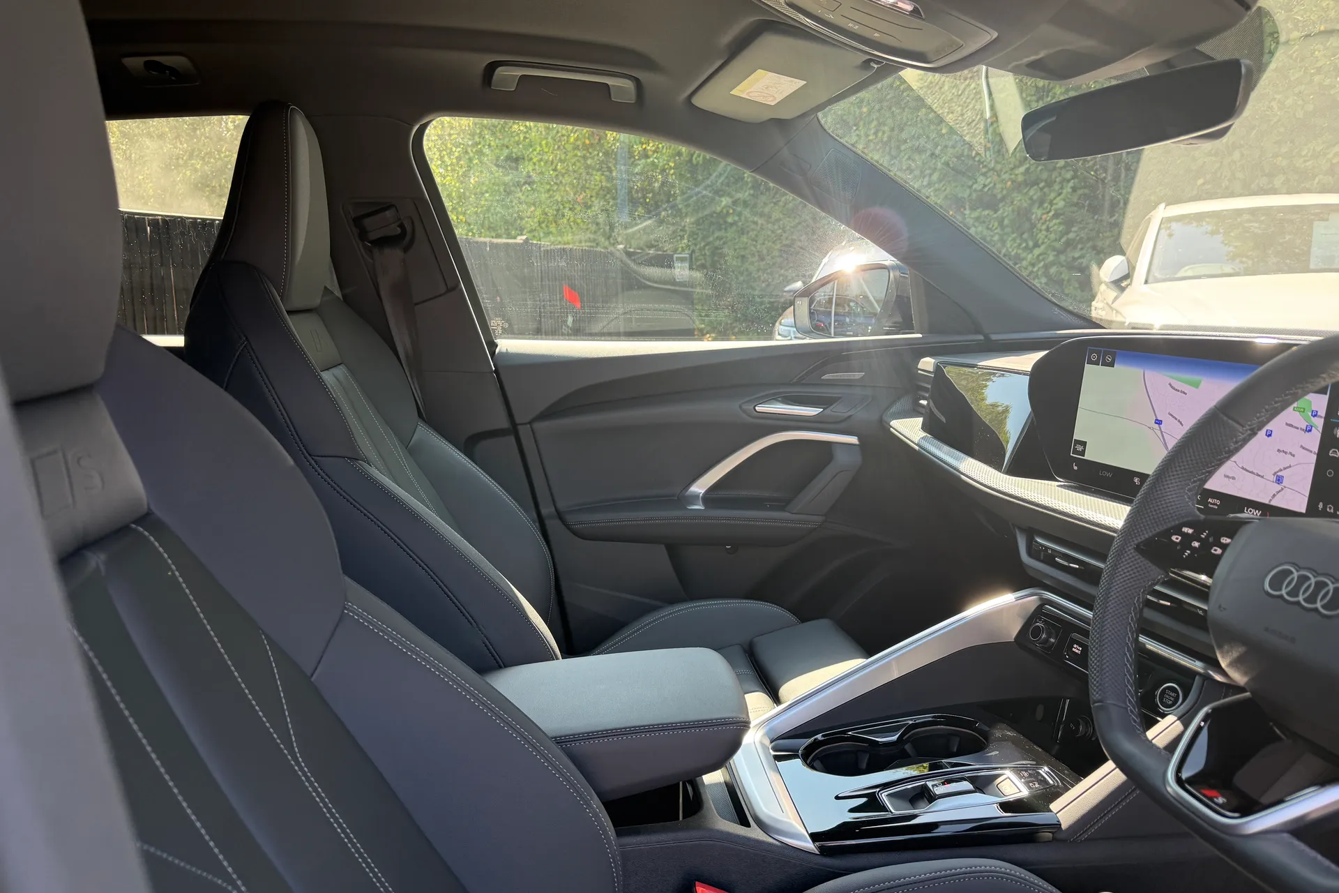 Audi Q5 thumbnail image number 28