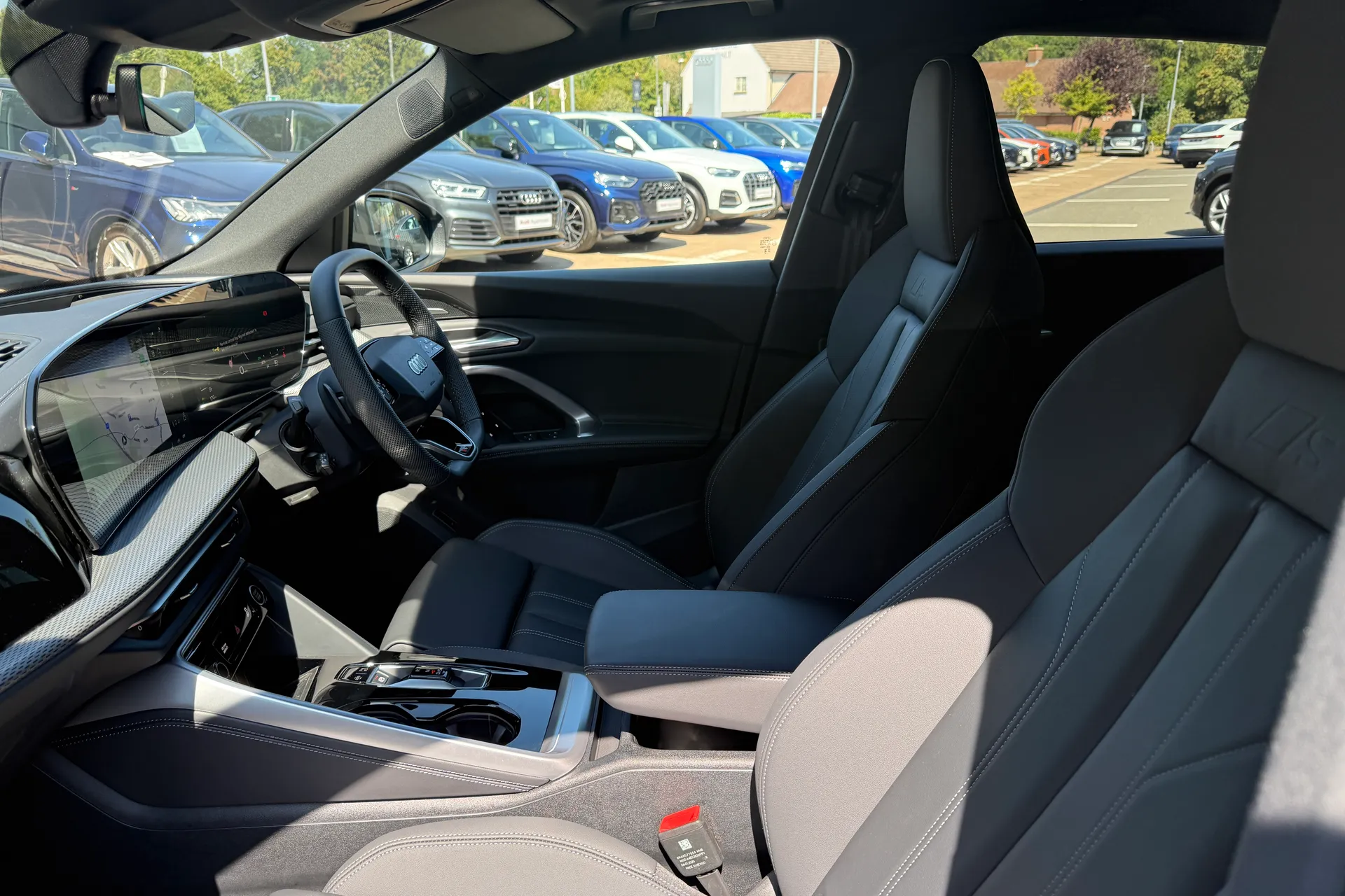 Audi Q5 thumbnail image number 50