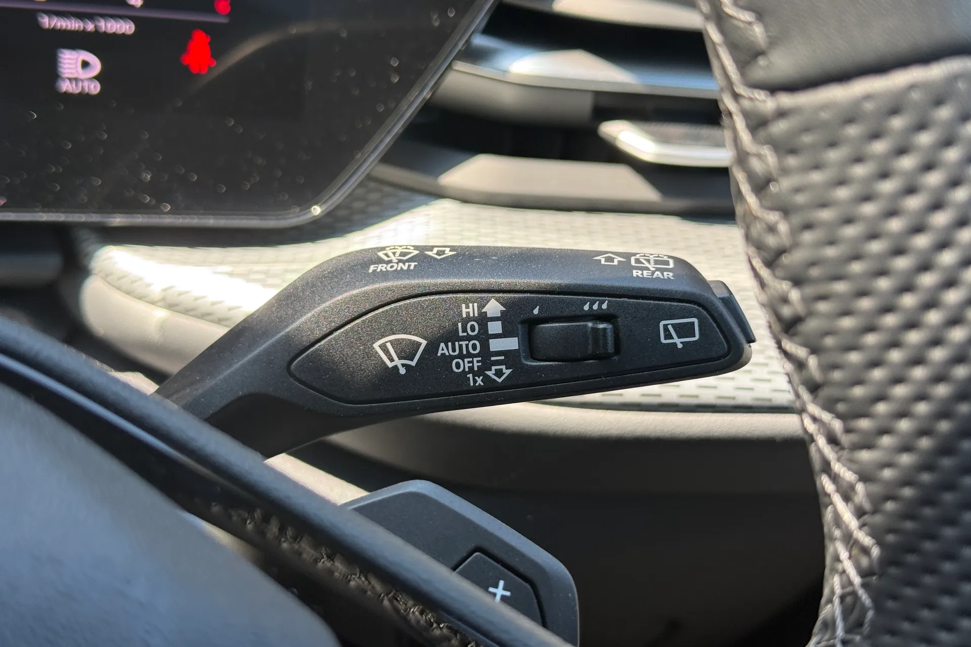 Audi Q5 thumbnail image number 14