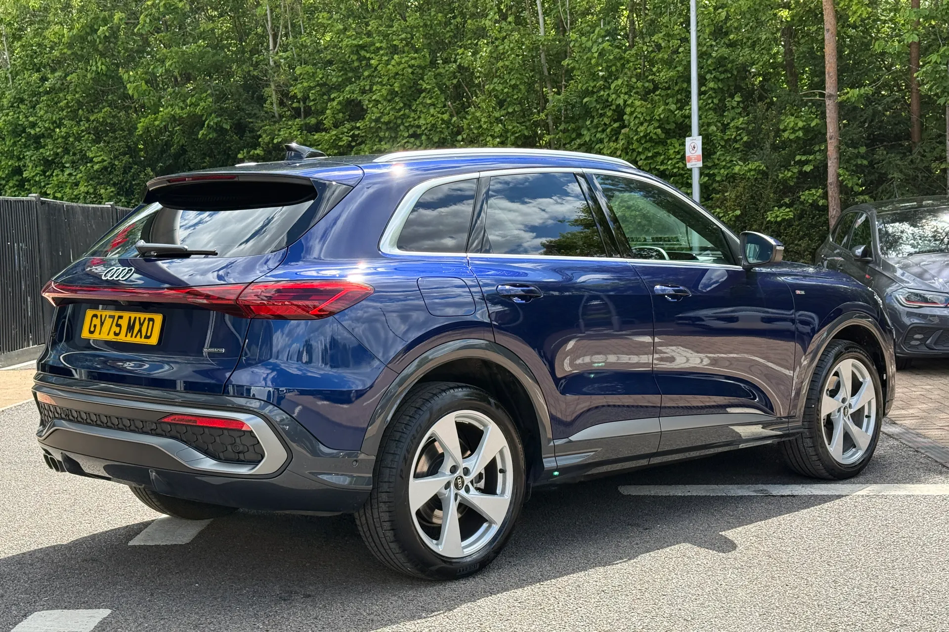 Audi Q5 thumbnail image number 34