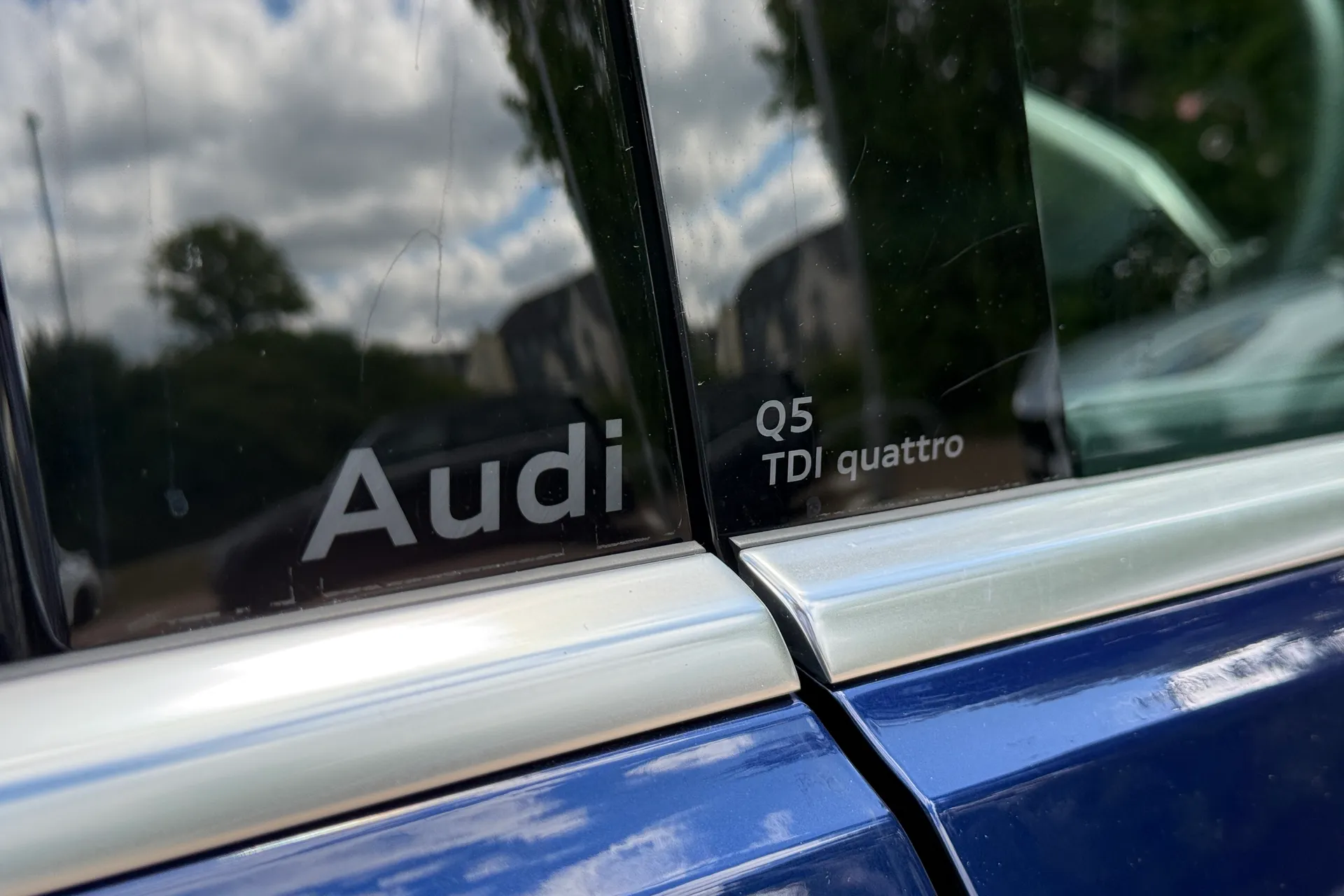 Audi Q5 thumbnail image number 15