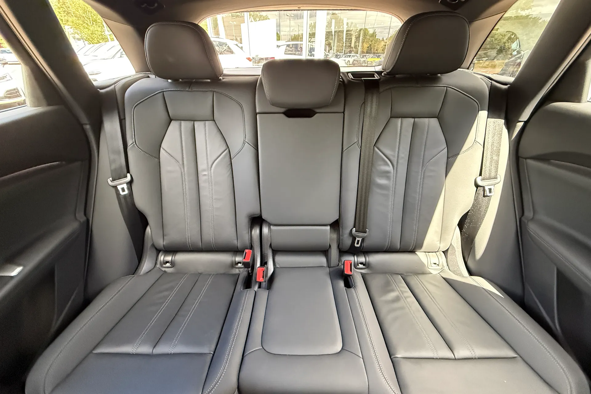 Audi Q5 thumbnail image number 49
