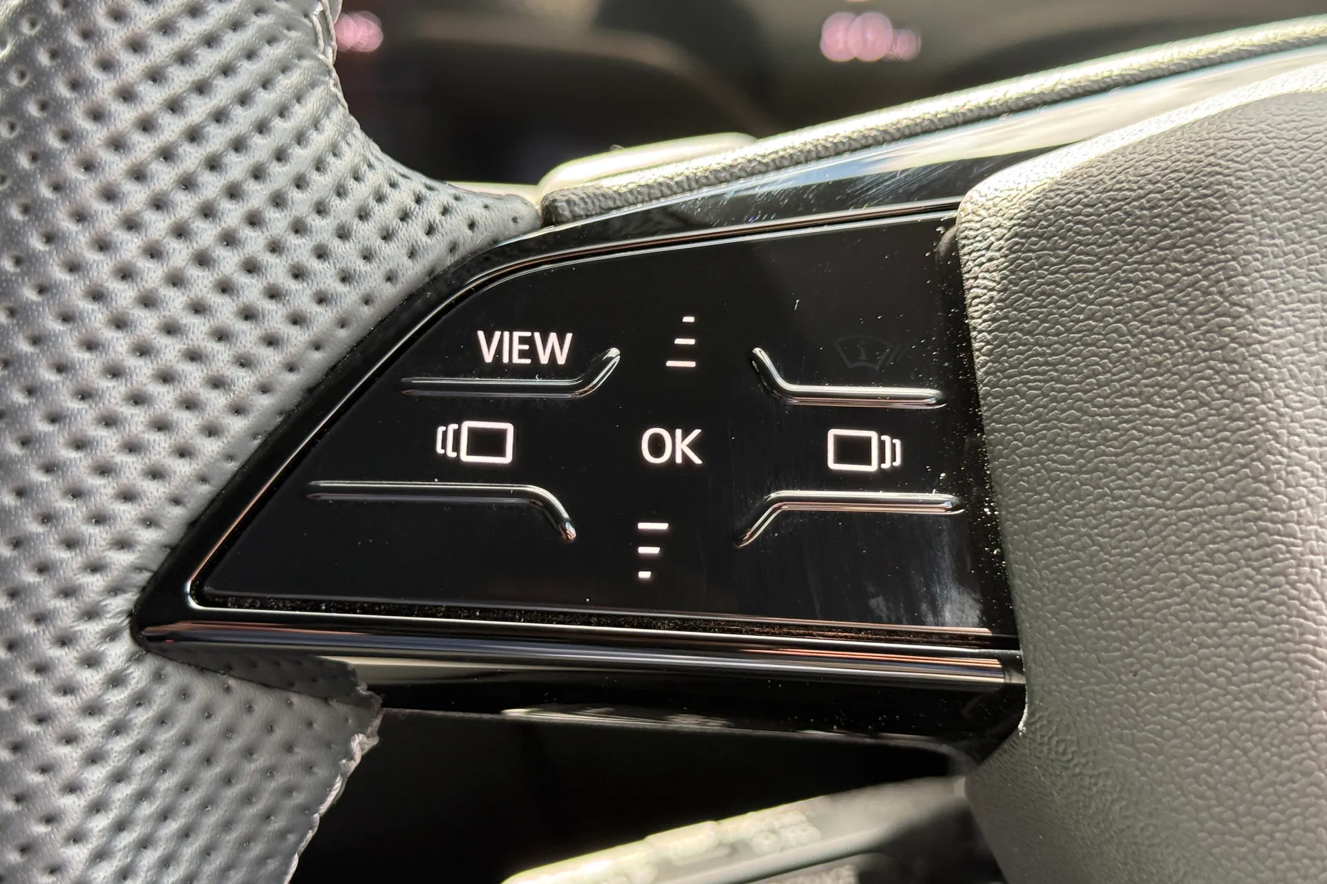 Audi Q5 thumbnail image number 22
