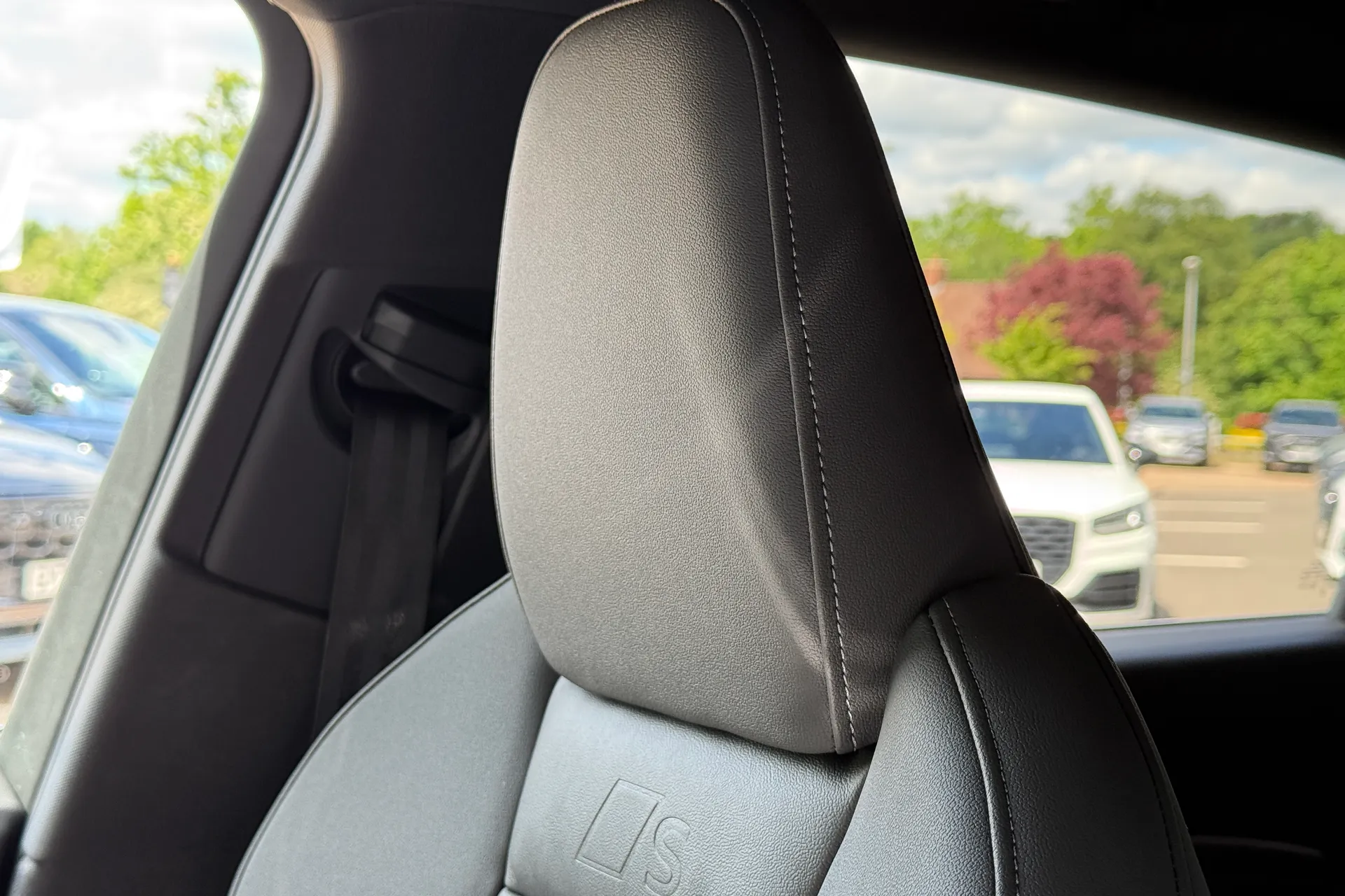 Audi Q5 thumbnail image number 50