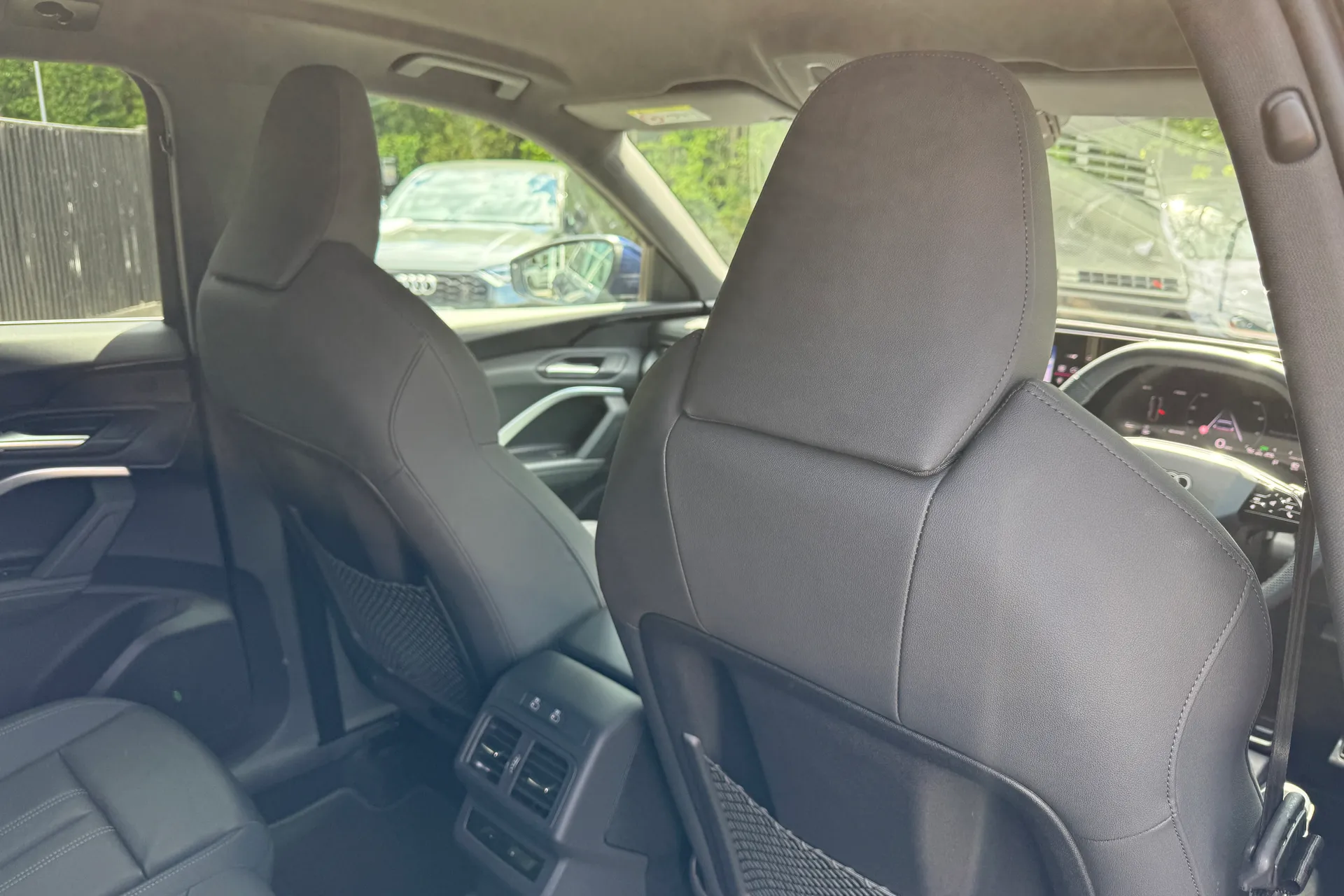 Audi Q5 thumbnail image number 29