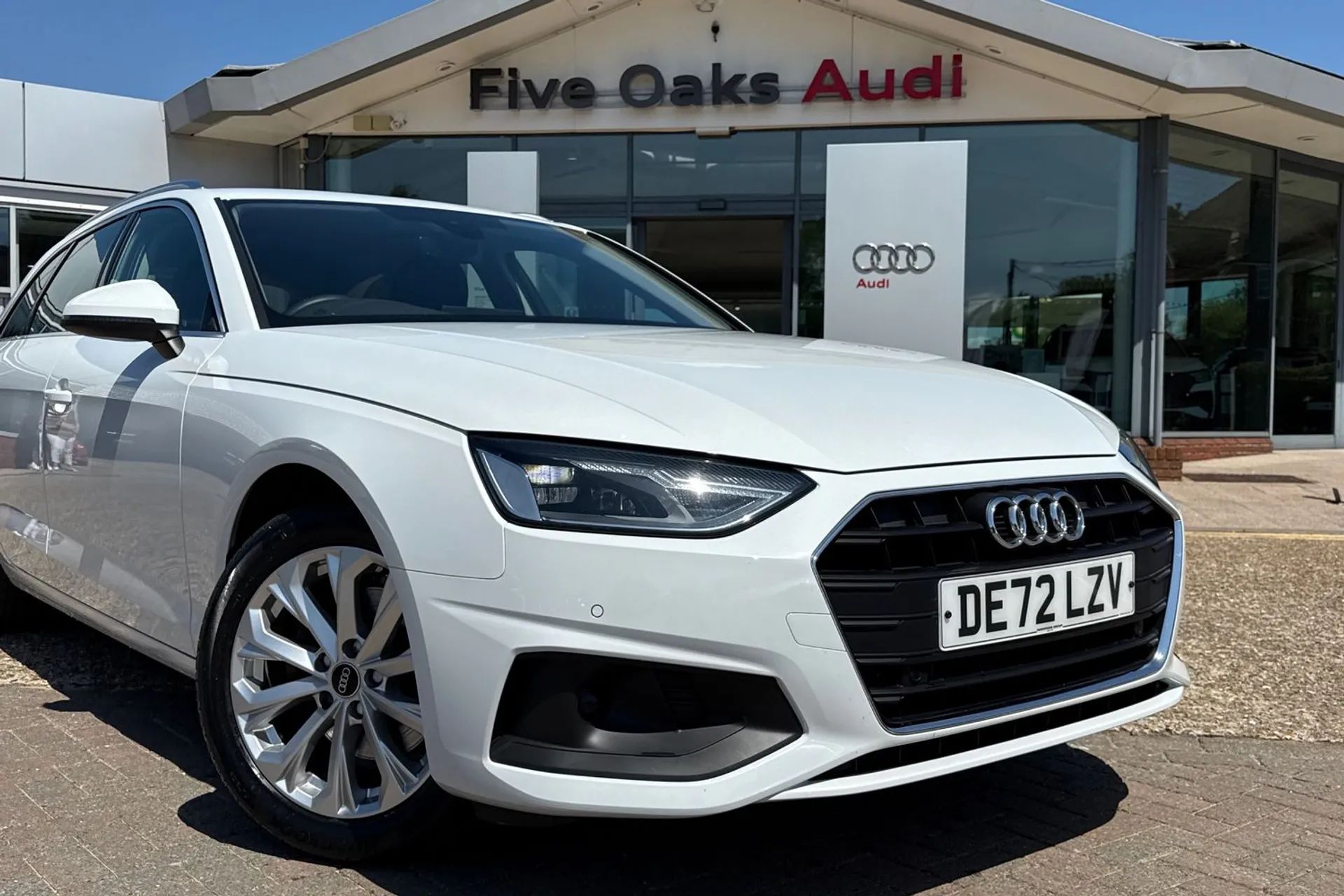 Audi A4 thumbnail image number 22