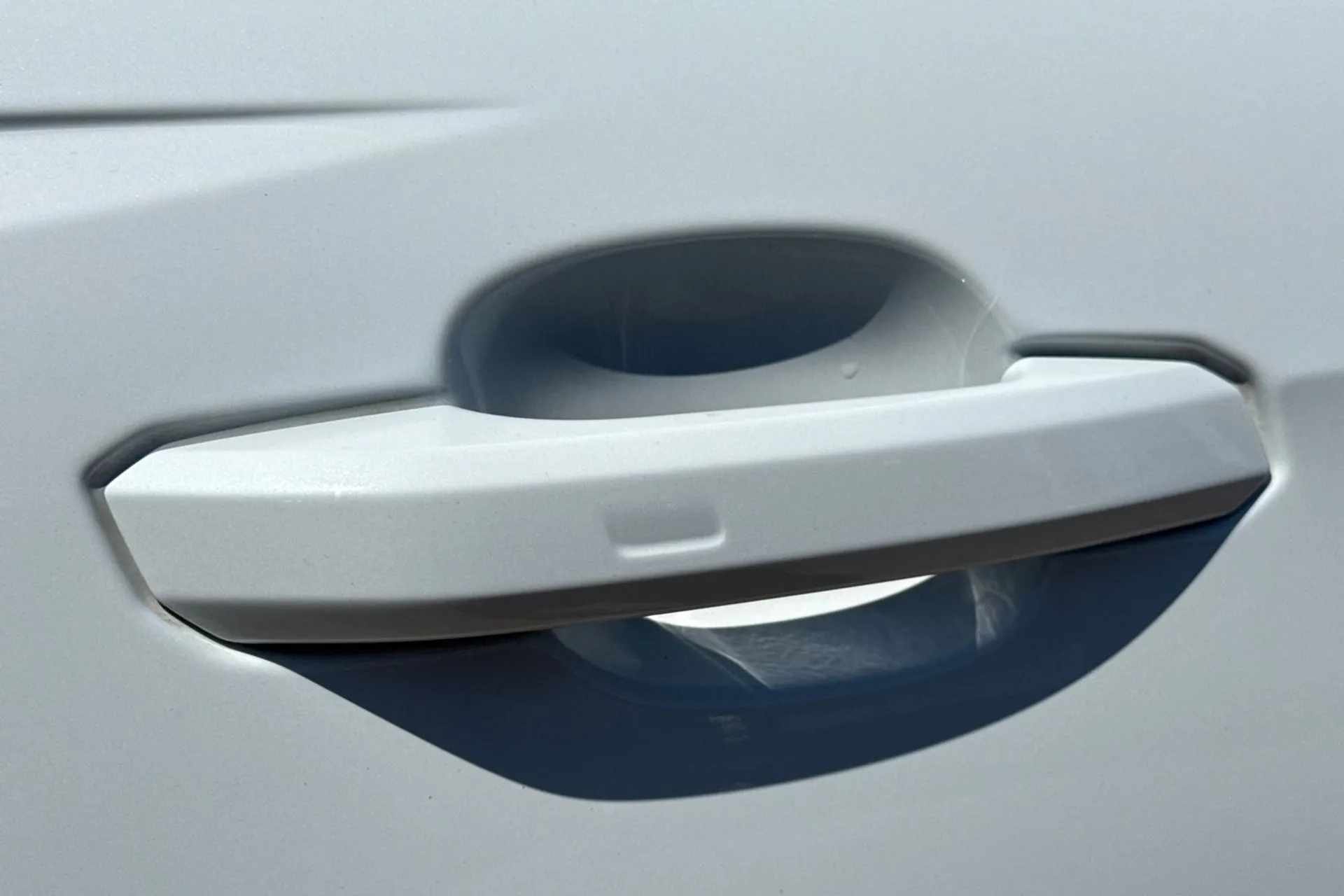 Audi A4 thumbnail image number 45