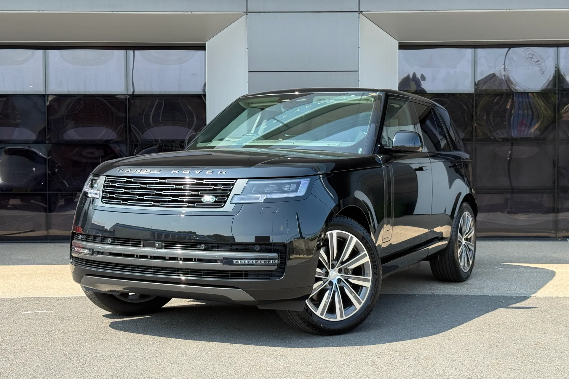 LAND ROVER RANGE ROVER thumbnail image number 7