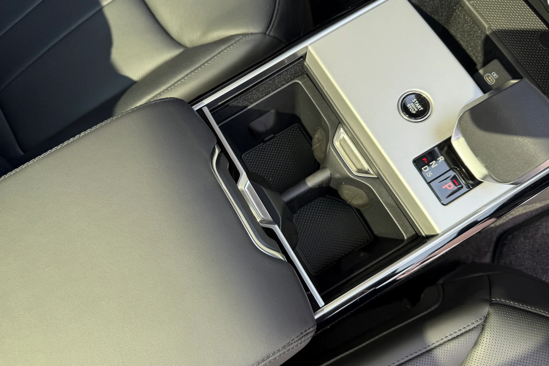 LAND ROVER RANGE ROVER thumbnail image number 65