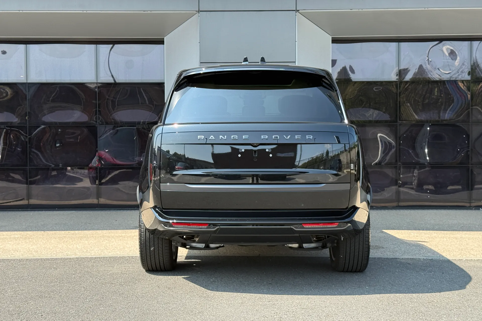 LAND ROVER RANGE ROVER thumbnail image number 13