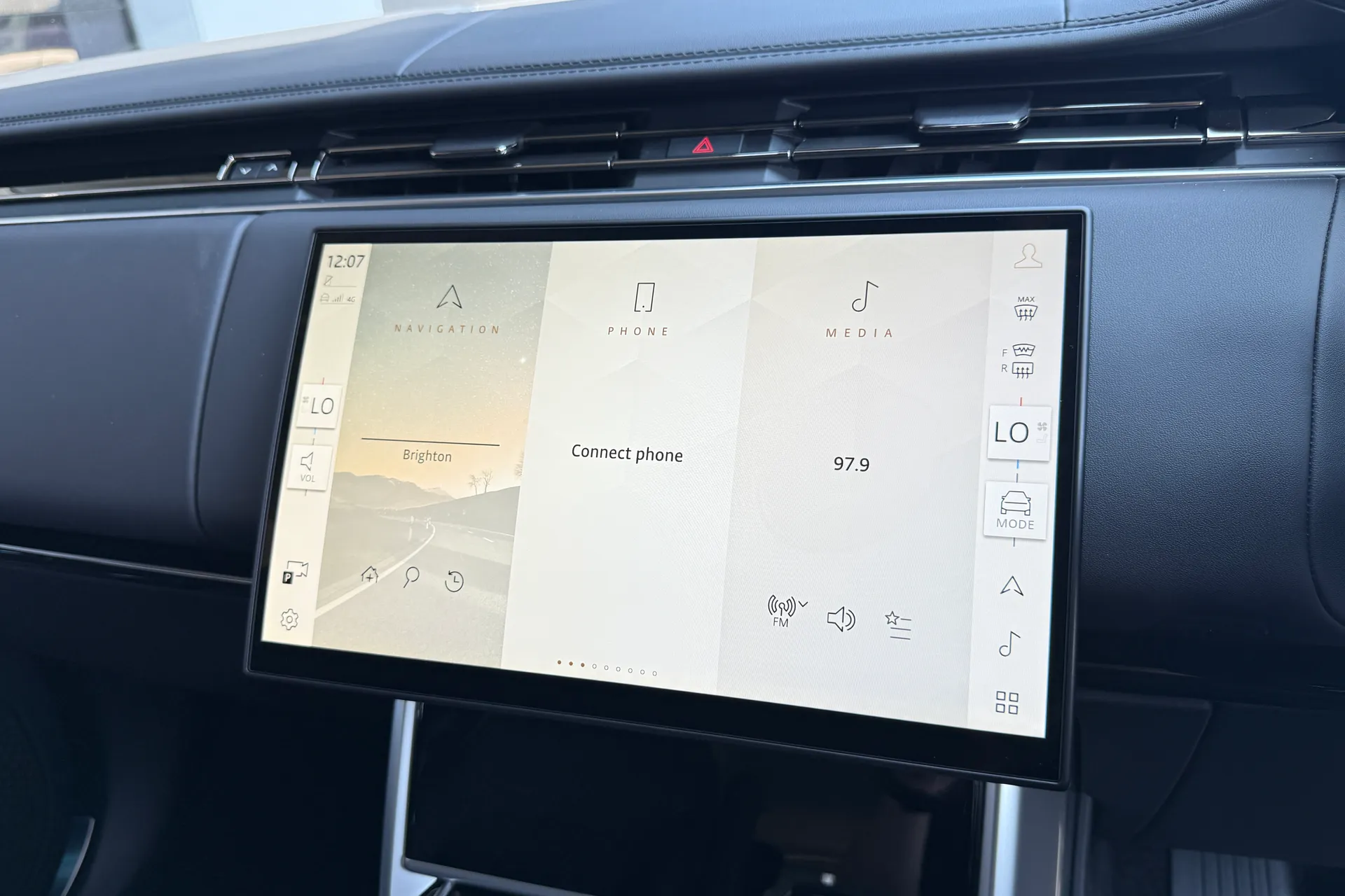 LAND ROVER RANGE ROVER thumbnail image number 59