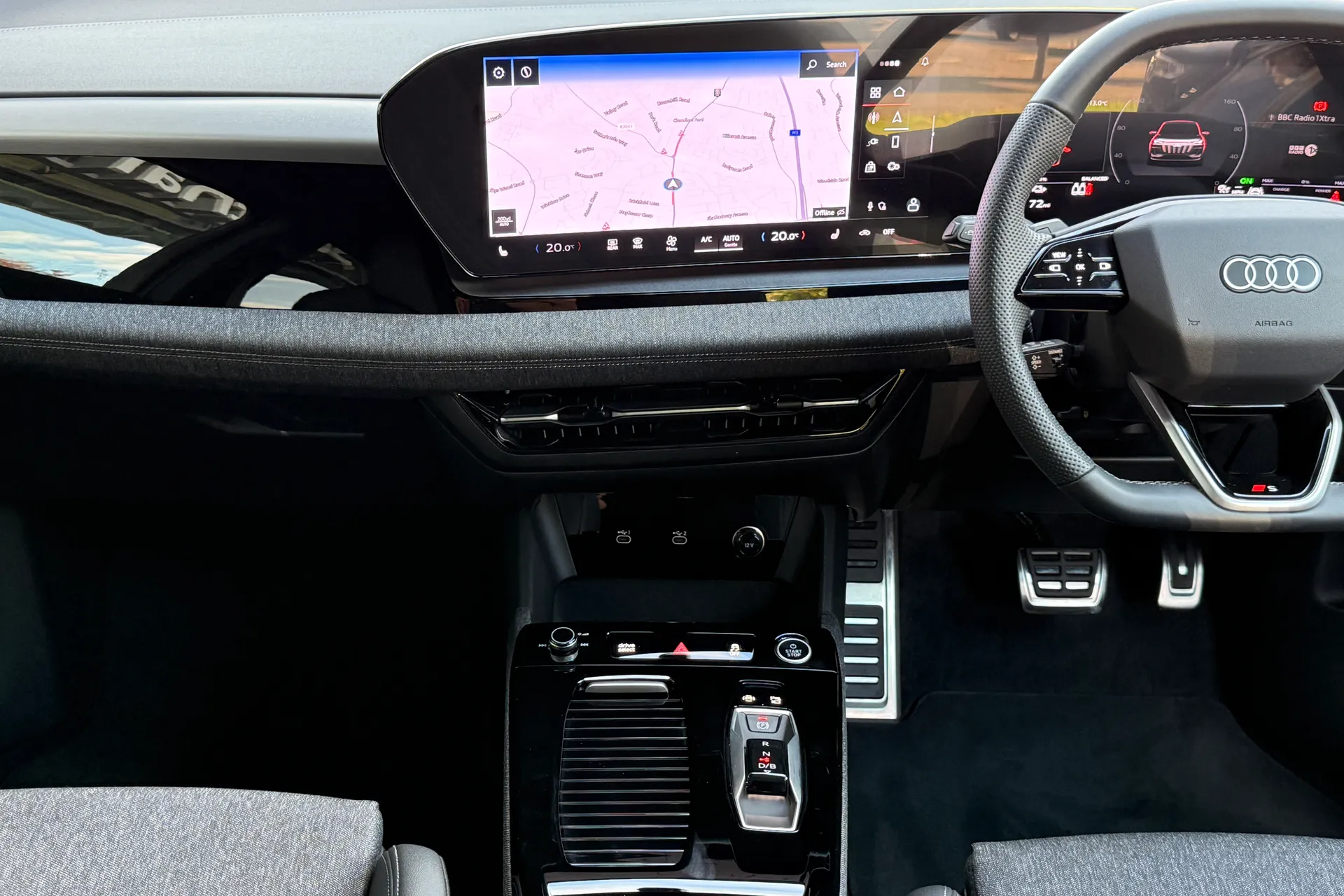 Audi Q6 thumbnail image number 32