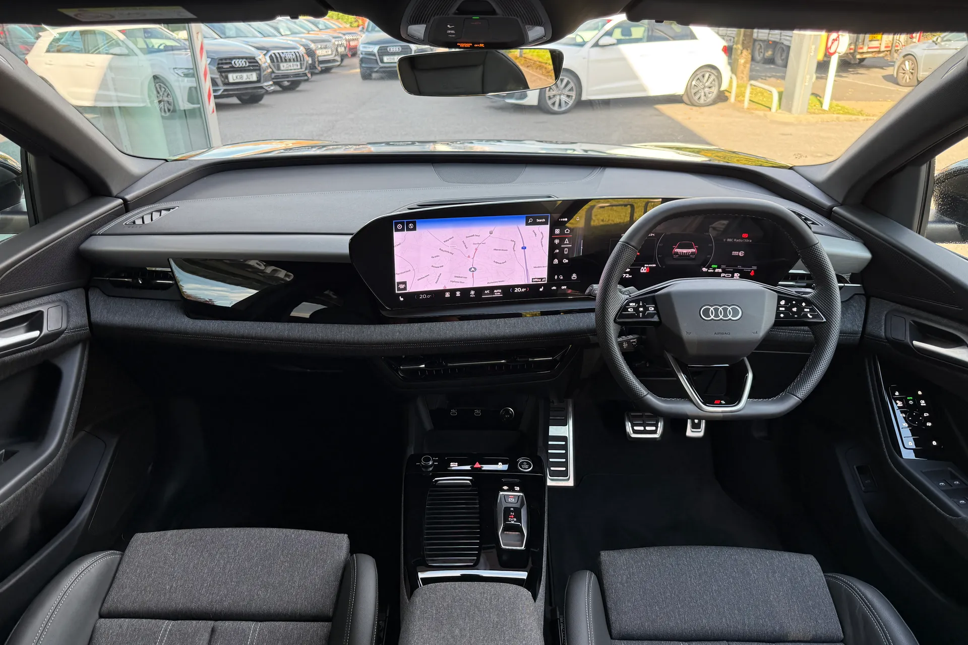 Audi Q6 thumbnail image number 3