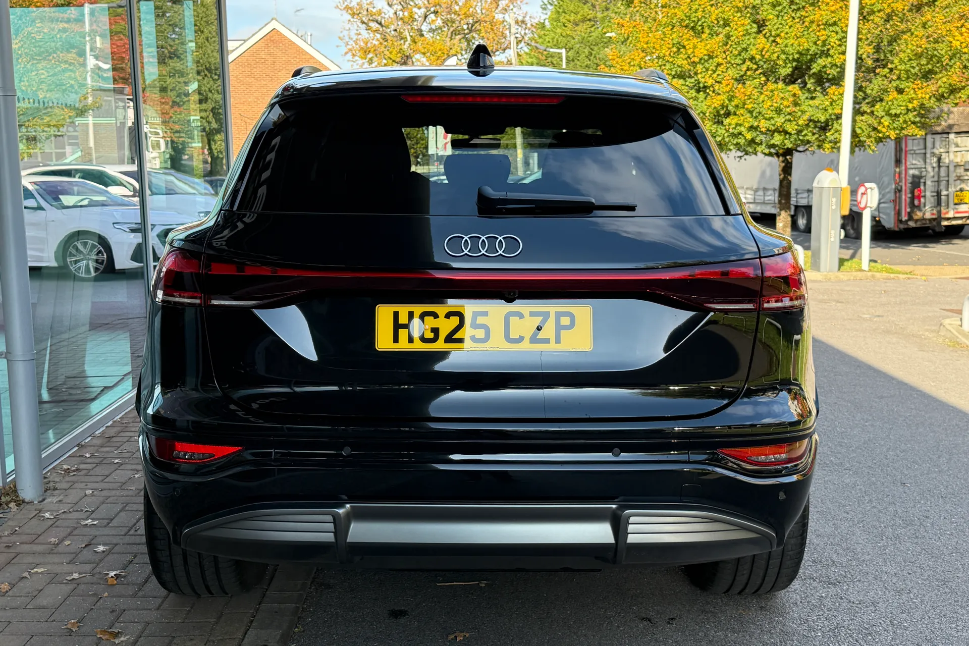 Audi Q6 thumbnail image number 44