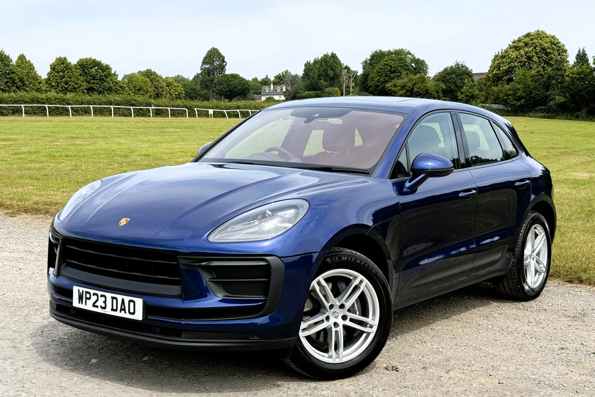 Porsche MACAN thumbnail image number 7