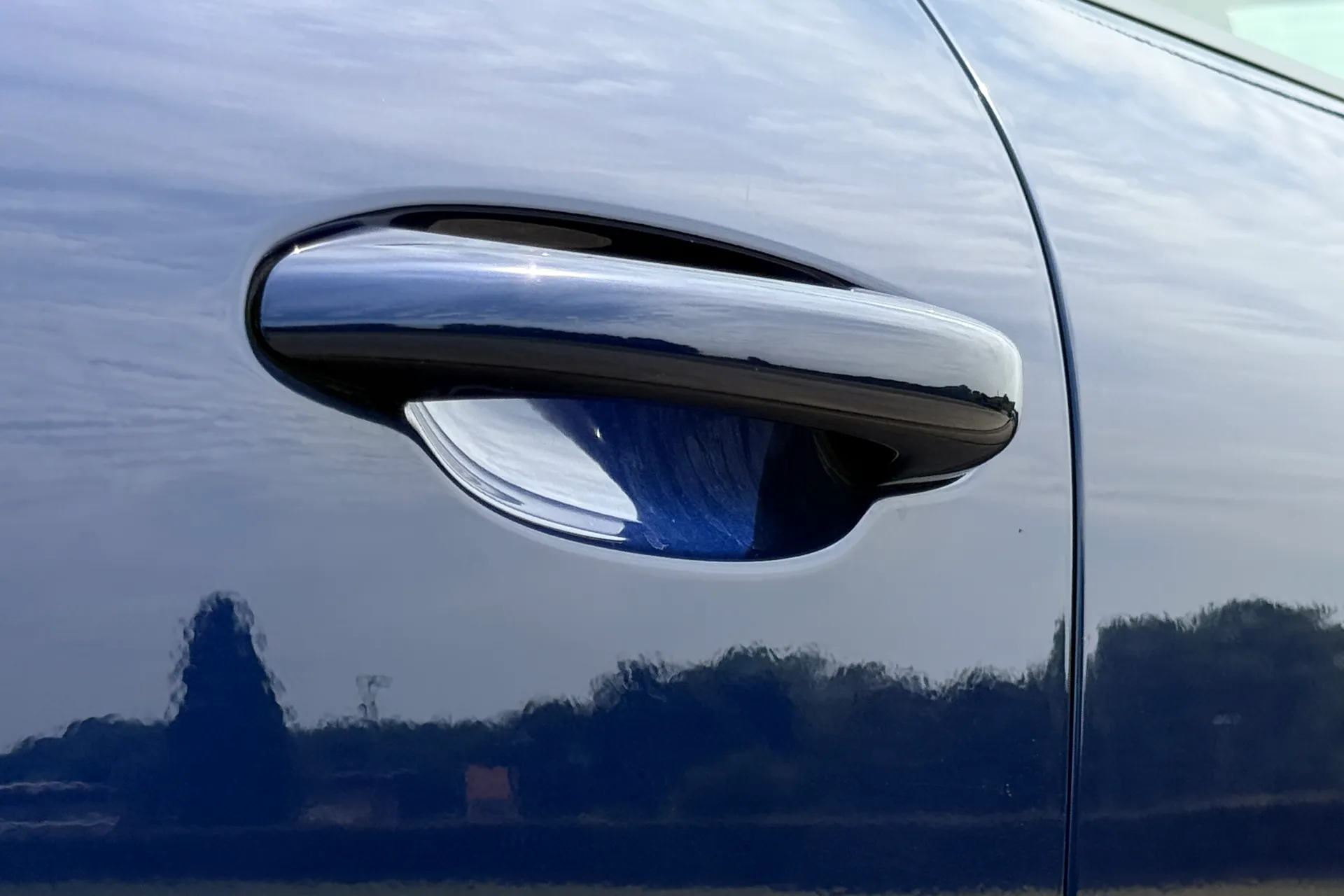 Porsche MACAN thumbnail image number 20