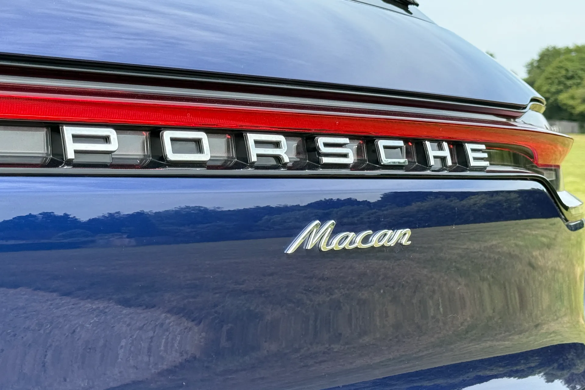 Porsche MACAN thumbnail image number 13