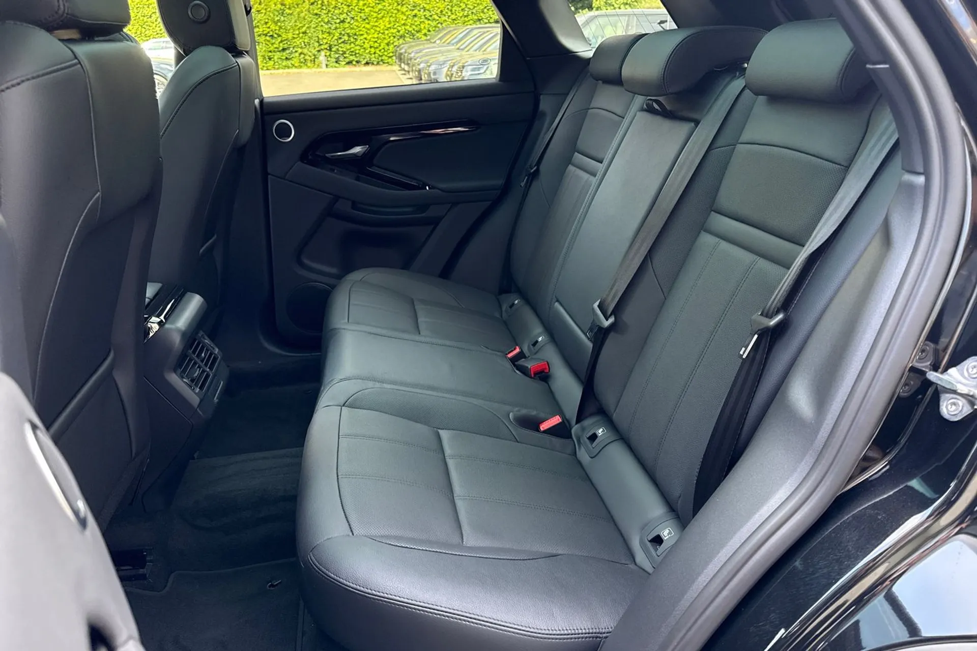 LAND ROVER RANGE ROVER EVOQUE thumbnail image number 48