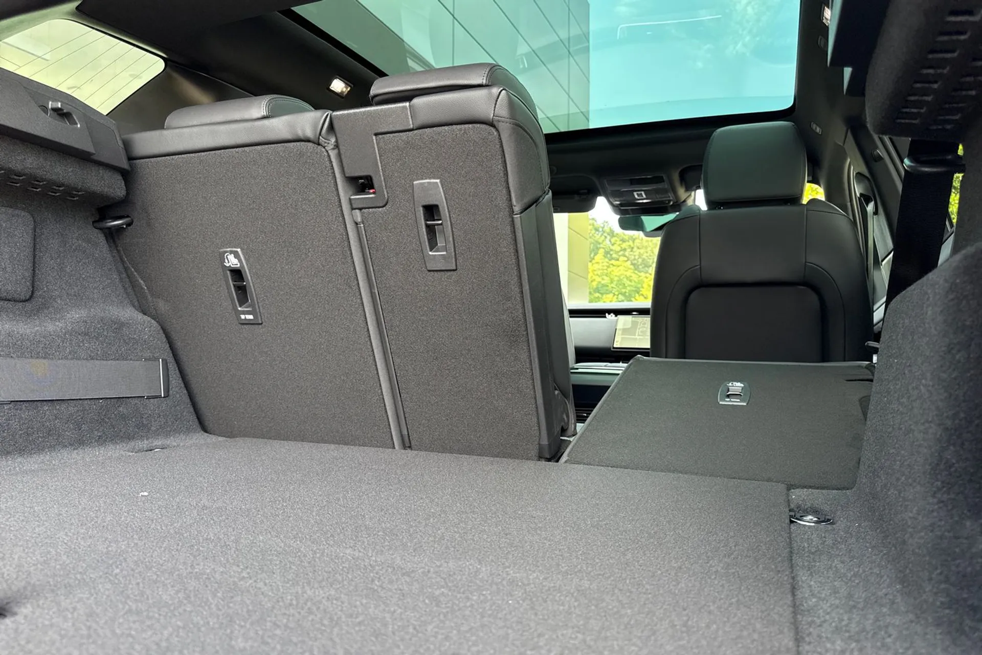 LAND ROVER RANGE ROVER EVOQUE thumbnail image number 34