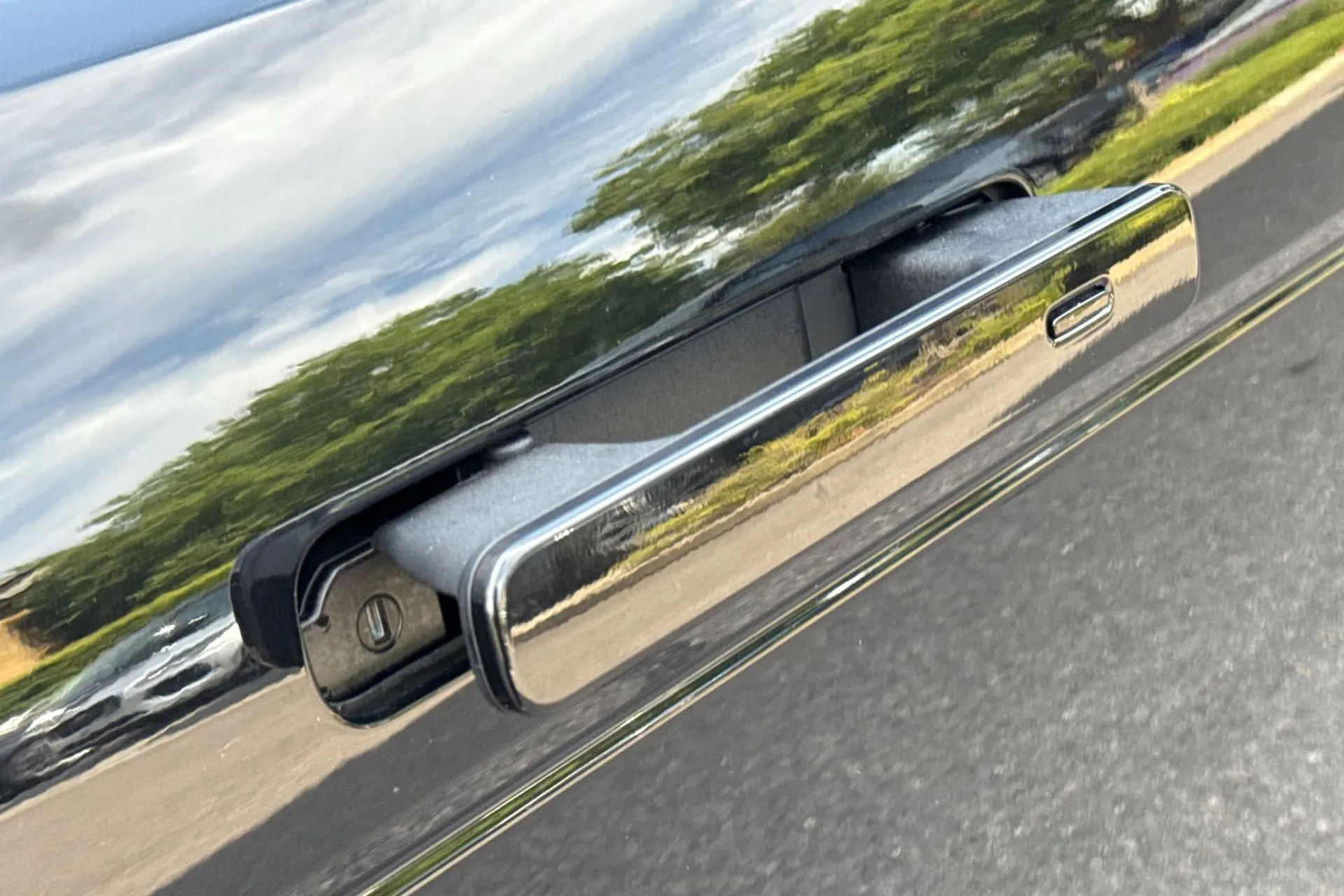 LAND ROVER RANGE ROVER EVOQUE thumbnail image number 22