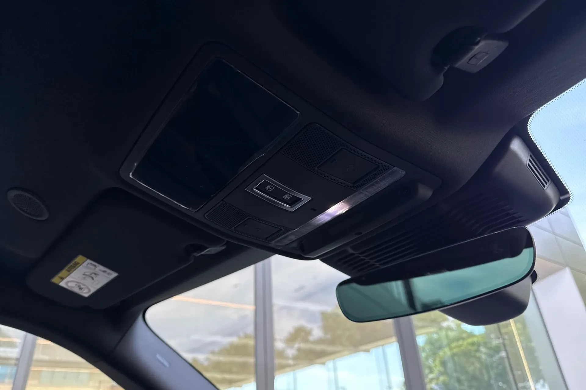 LAND ROVER RANGE ROVER EVOQUE thumbnail image number 27