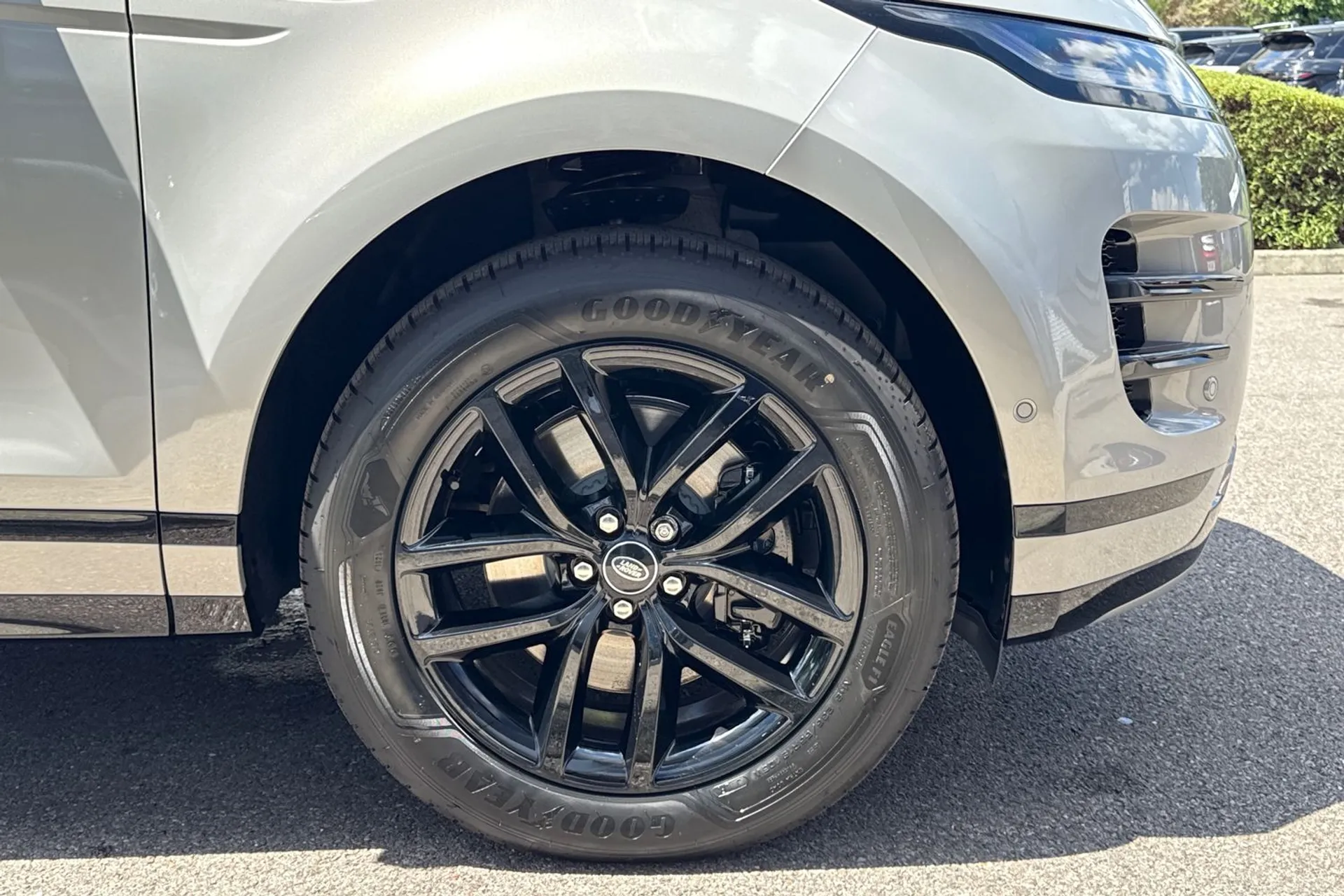 LAND ROVER RANGE ROVER EVOQUE thumbnail image number 17