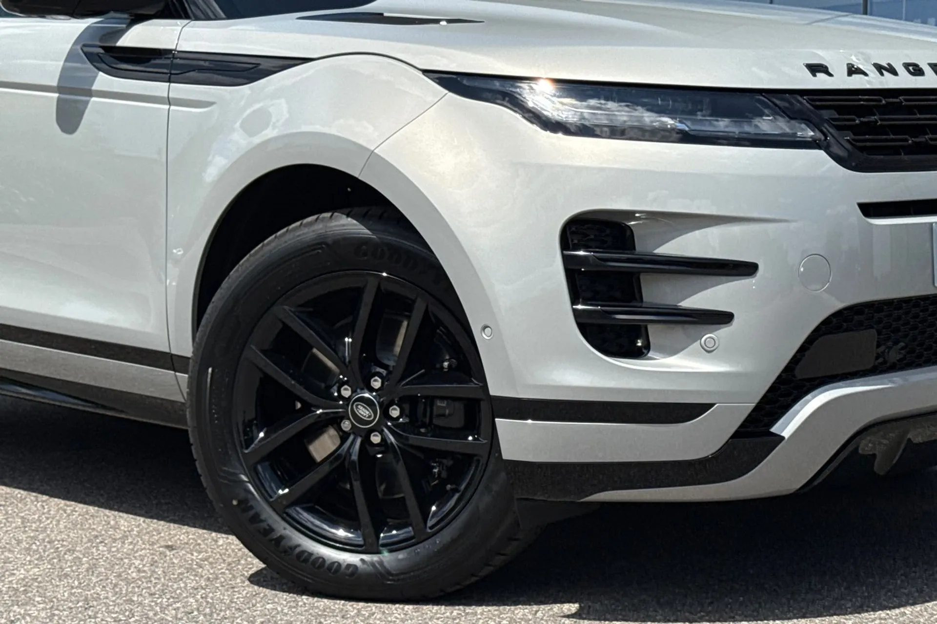LAND ROVER RANGE ROVER EVOQUE thumbnail image number 10