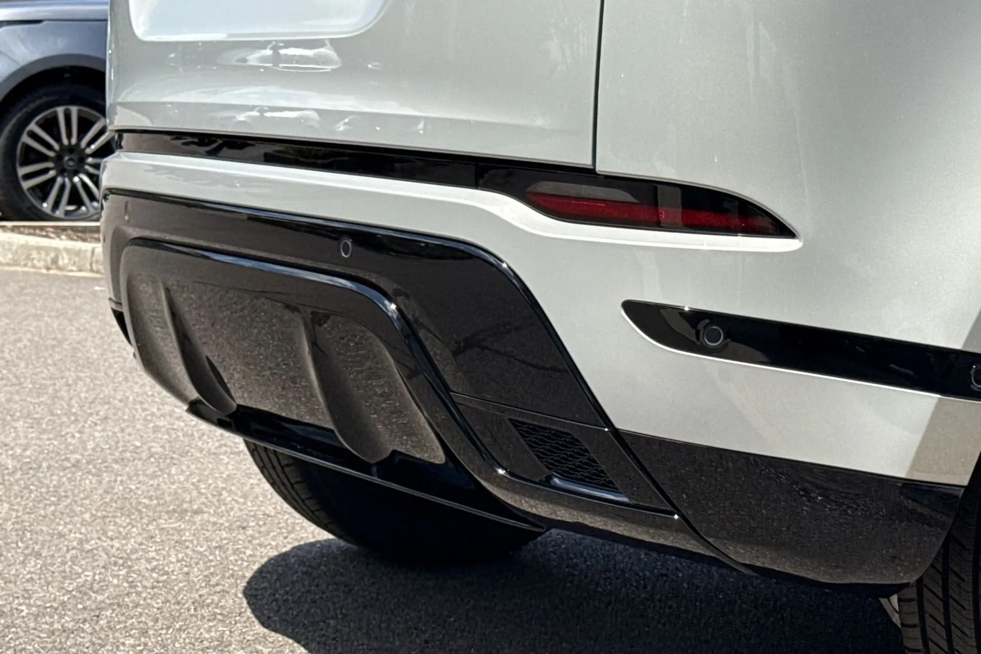 LAND ROVER RANGE ROVER EVOQUE thumbnail image number 21