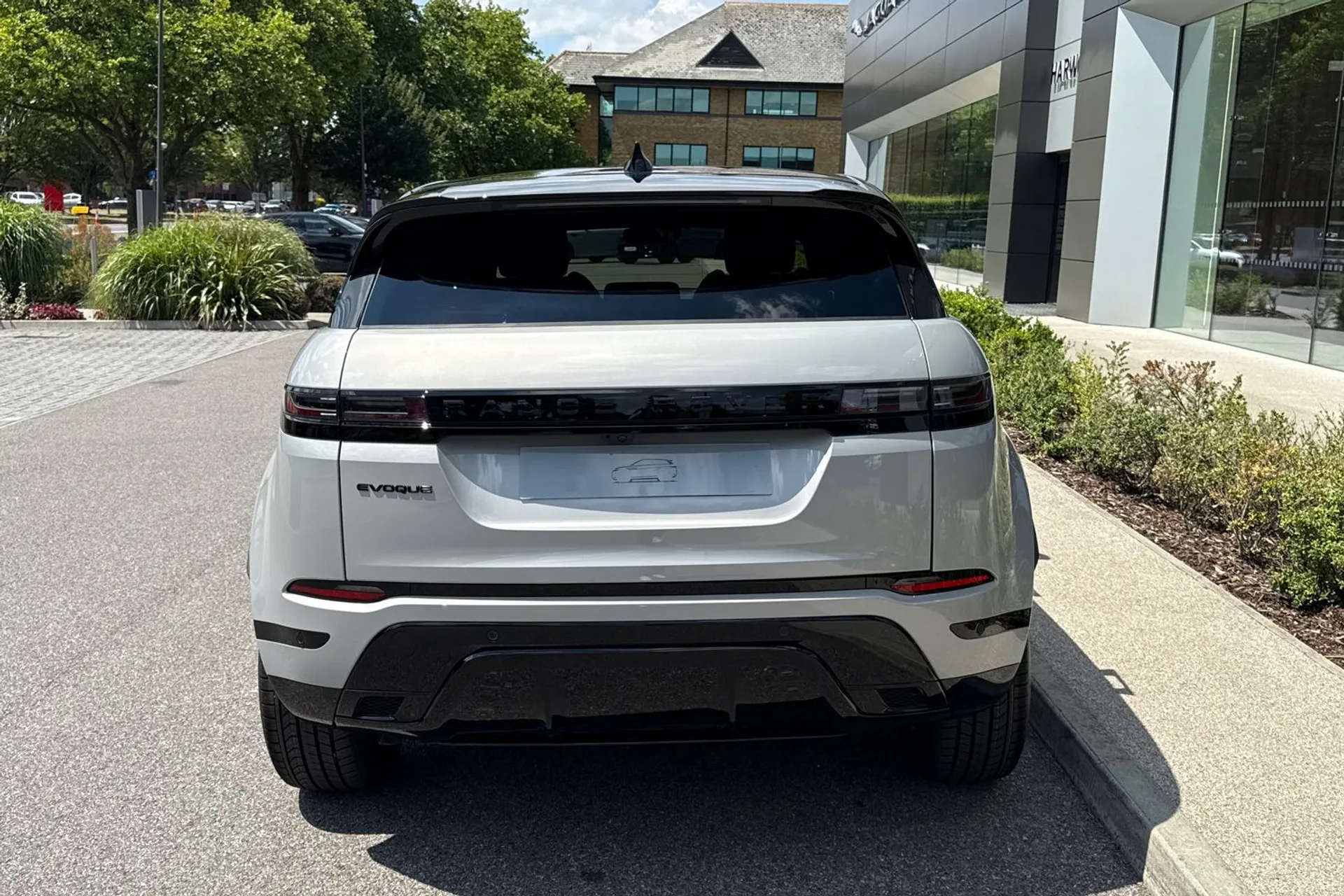 LAND ROVER RANGE ROVER EVOQUE thumbnail image number 13