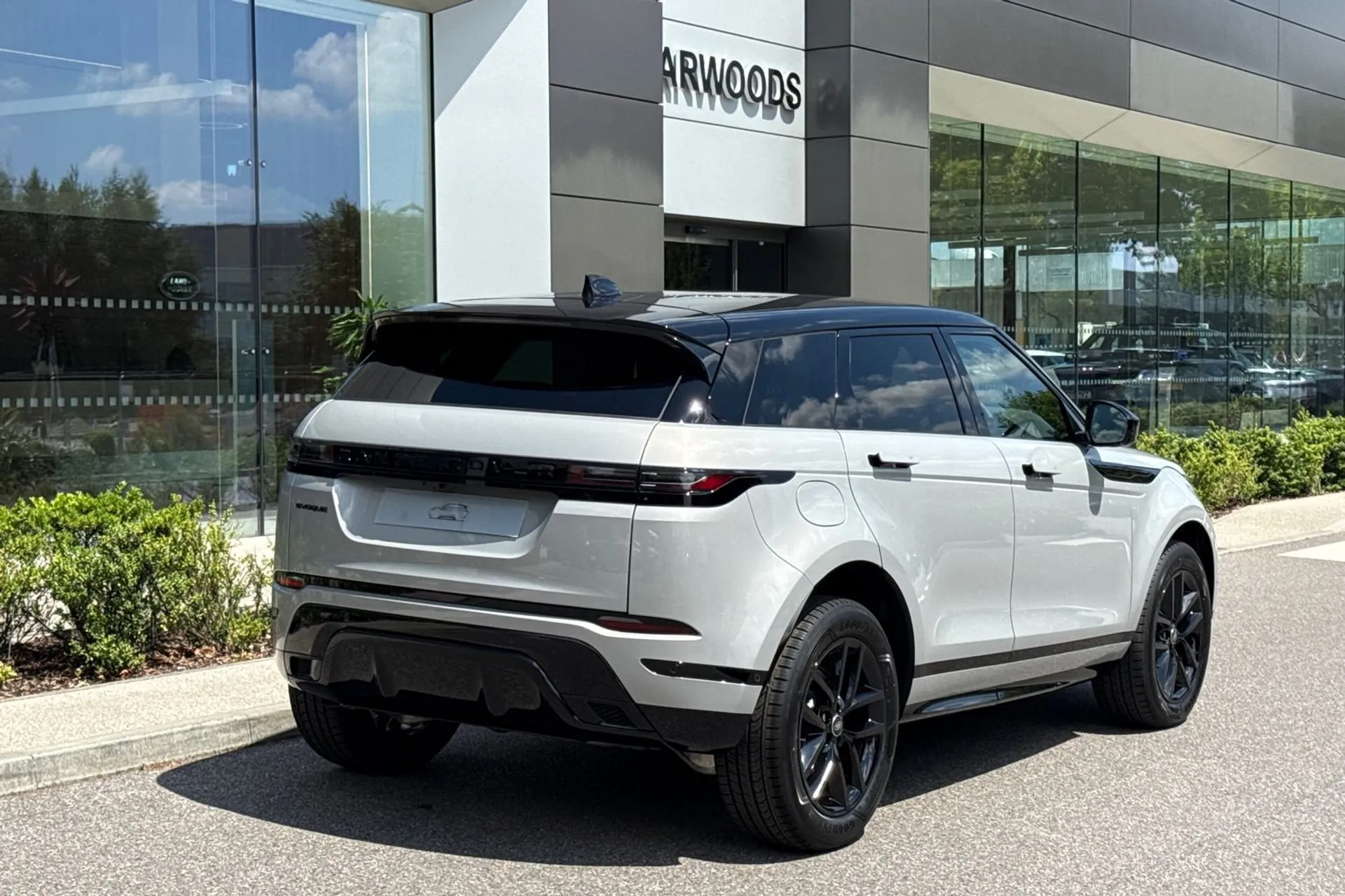 LAND ROVER RANGE ROVER EVOQUE thumbnail image number 11