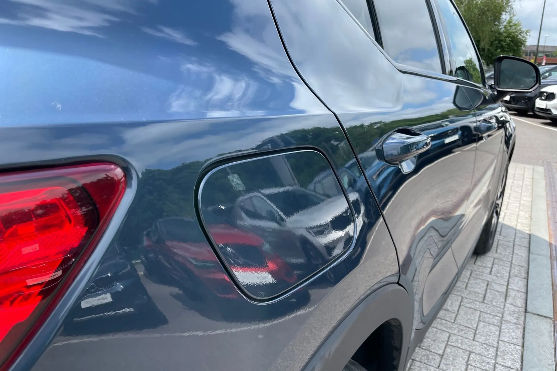 Volvo XC40 thumbnail image number 18