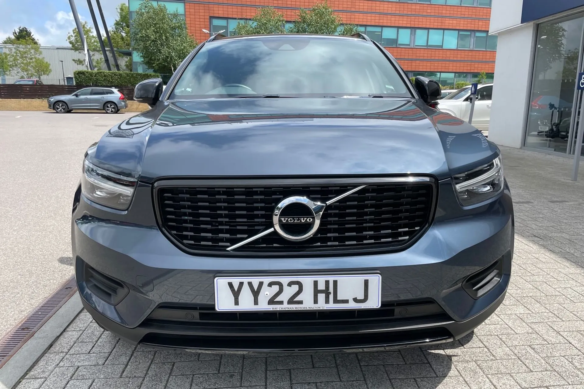 Volvo XC40 thumbnail image number 12