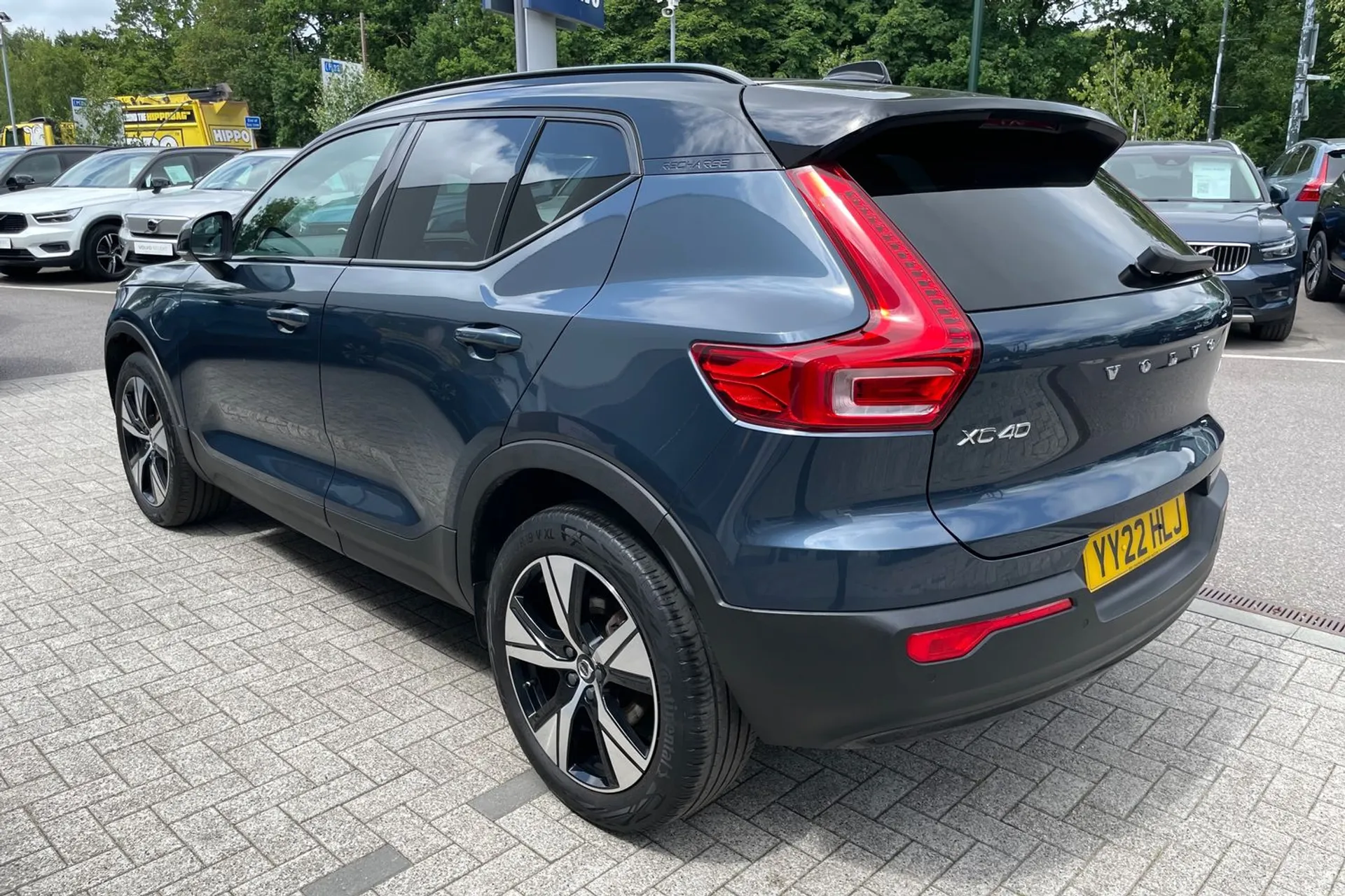 Volvo XC40 thumbnail image number 9