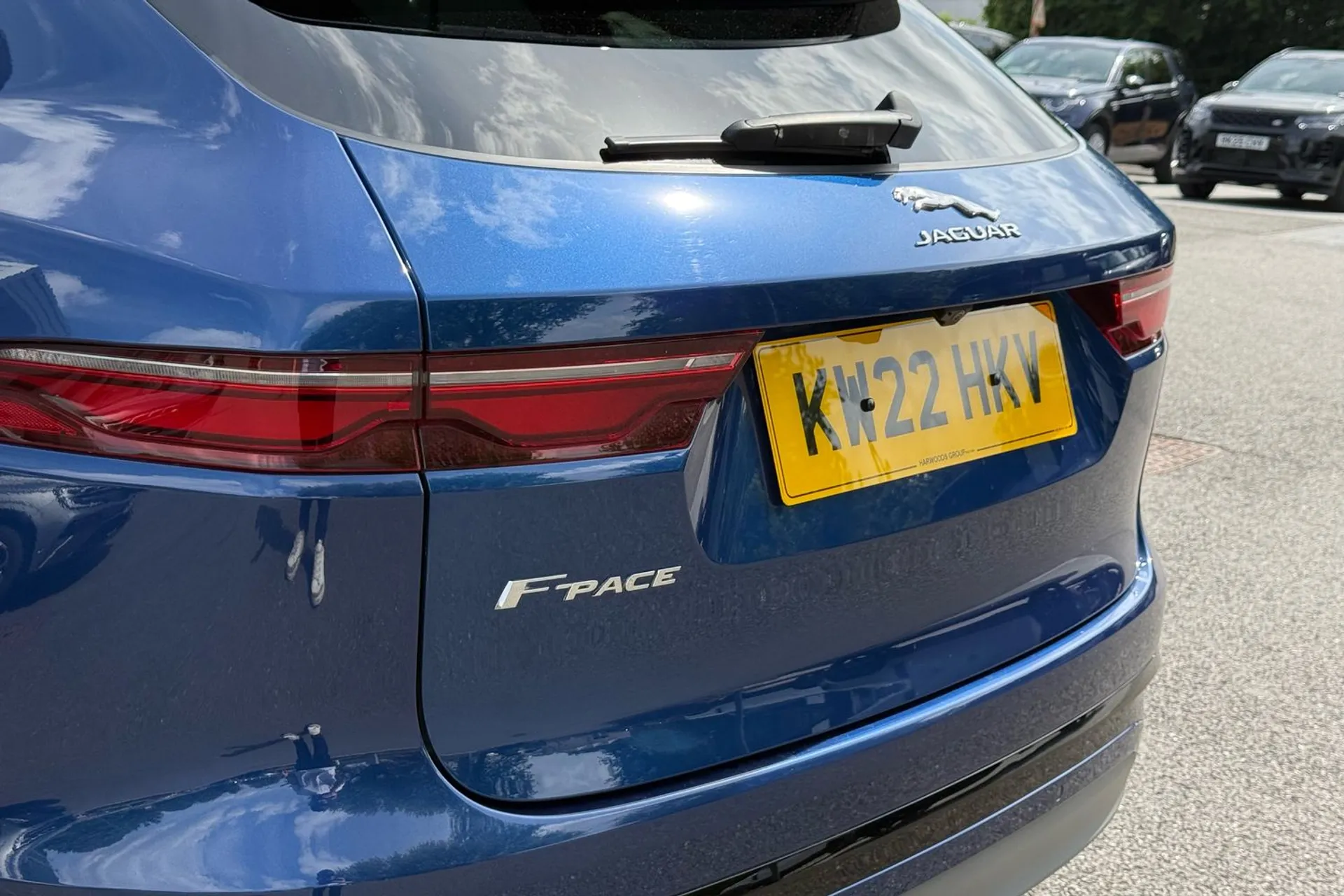 Jaguar F-PACE thumbnail image number 49
