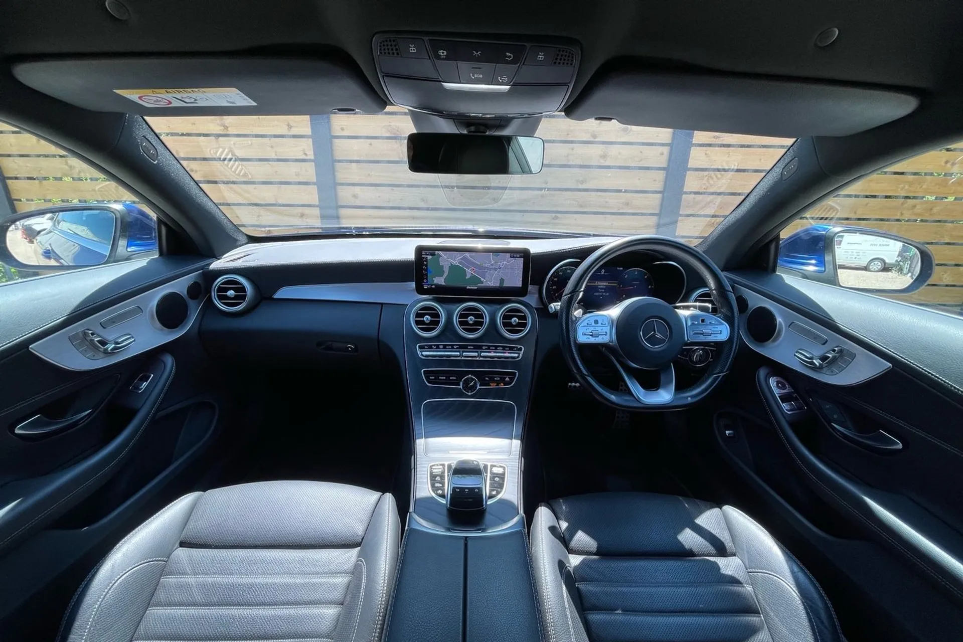 MERCEDES-BENZ C CLASS thumbnail image number 3