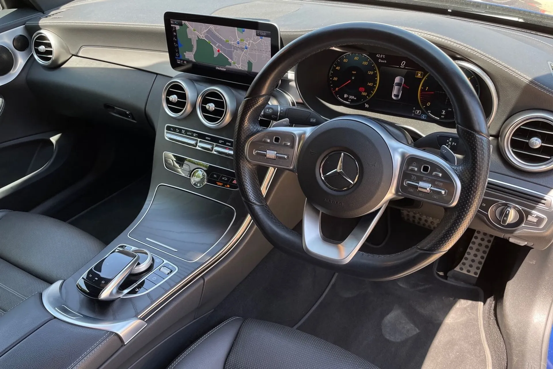 MERCEDES-BENZ C CLASS thumbnail image number 26